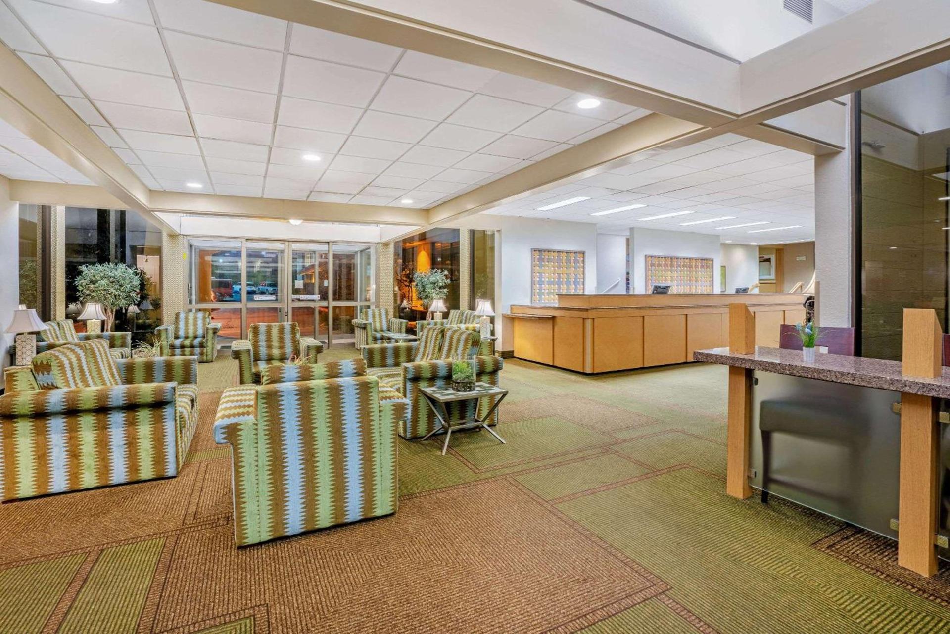 La Quinta by Wyndham Seattle Sea-Tac Airport photo 4