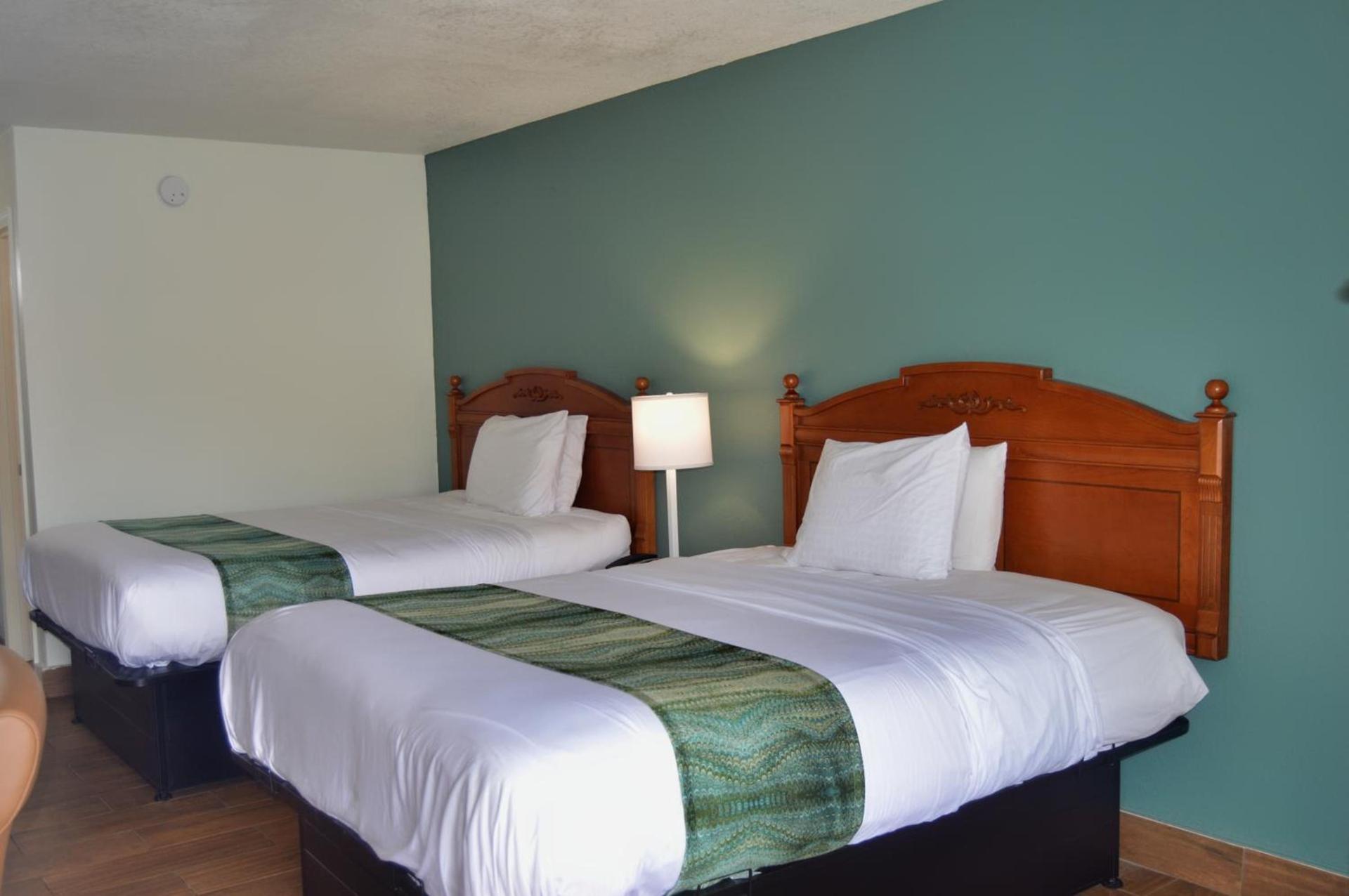 Days Inn by Wyndham Hardeeville Near Hilton Head photo 43