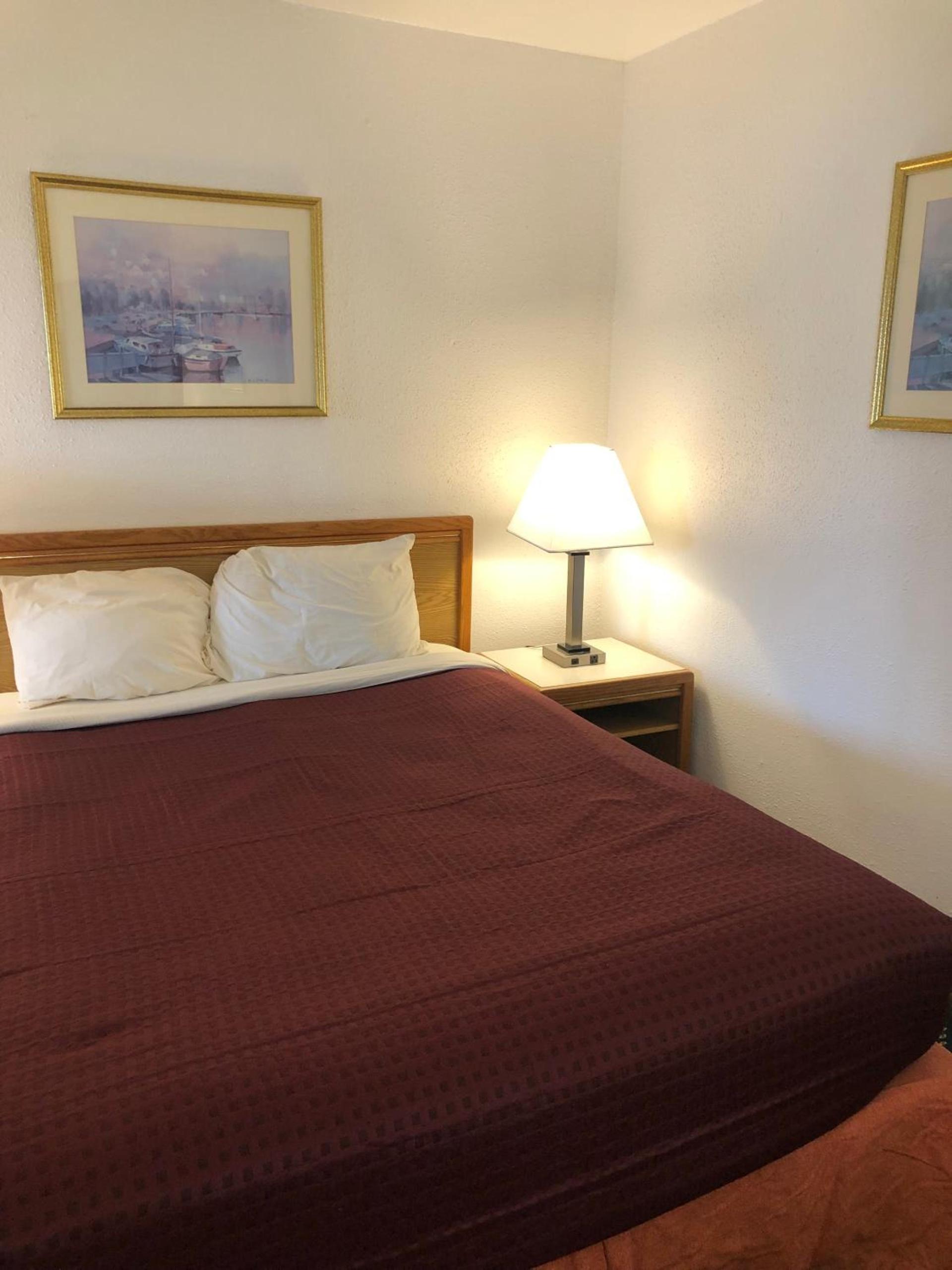 FourWinds INN photo 6