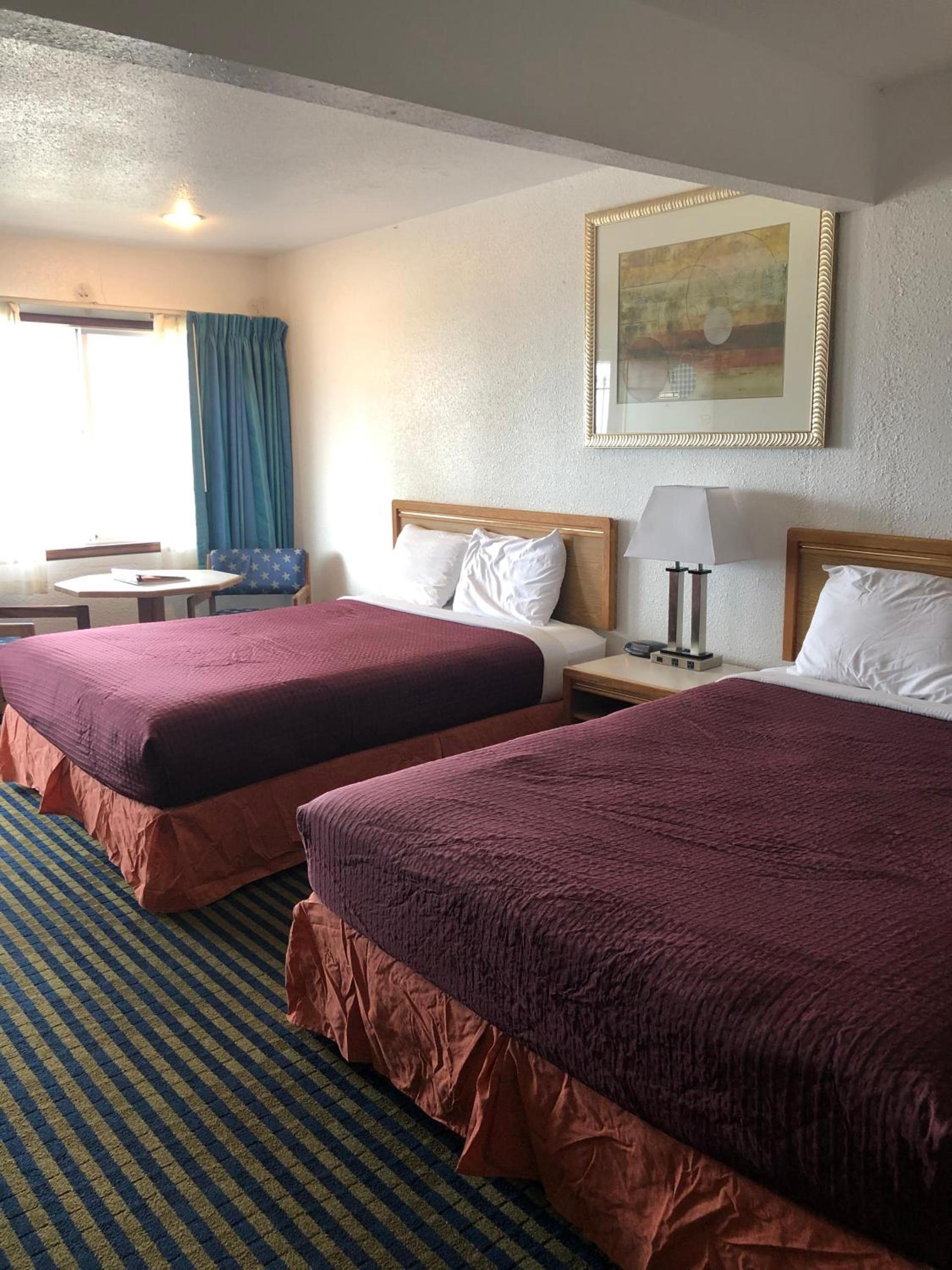 FourWinds INN photo 3