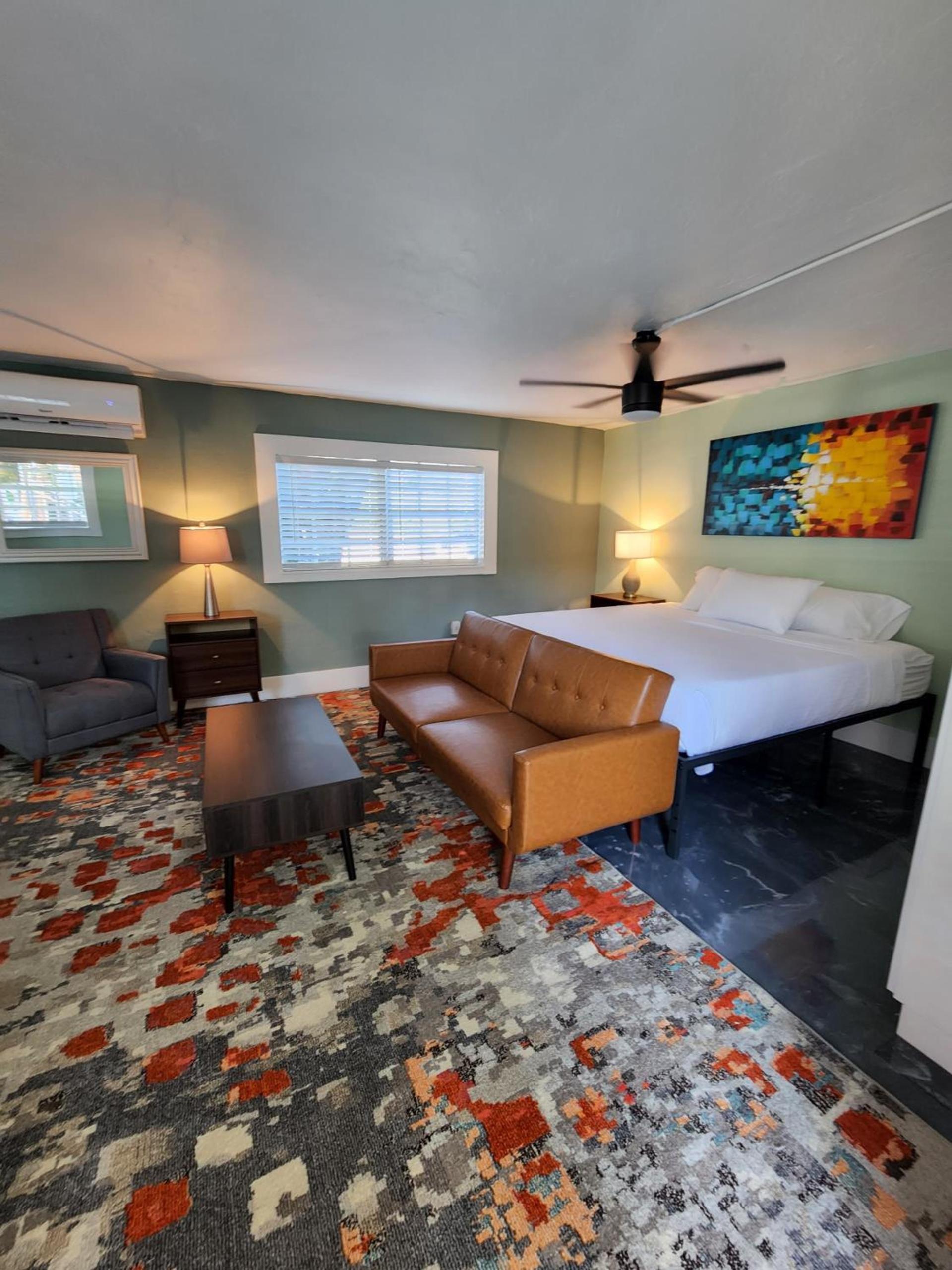 Breezy Palms Resort photo 17