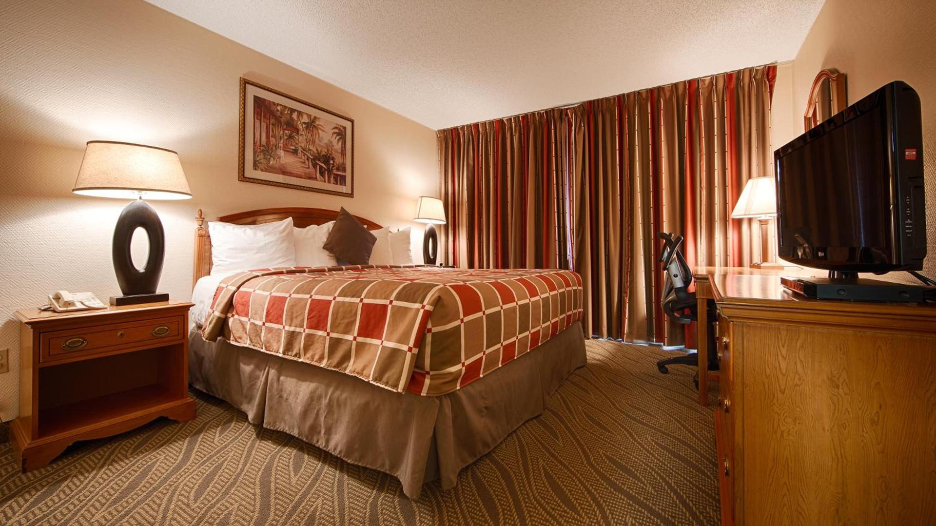 Best Western Naples Inn & Suites photo 20