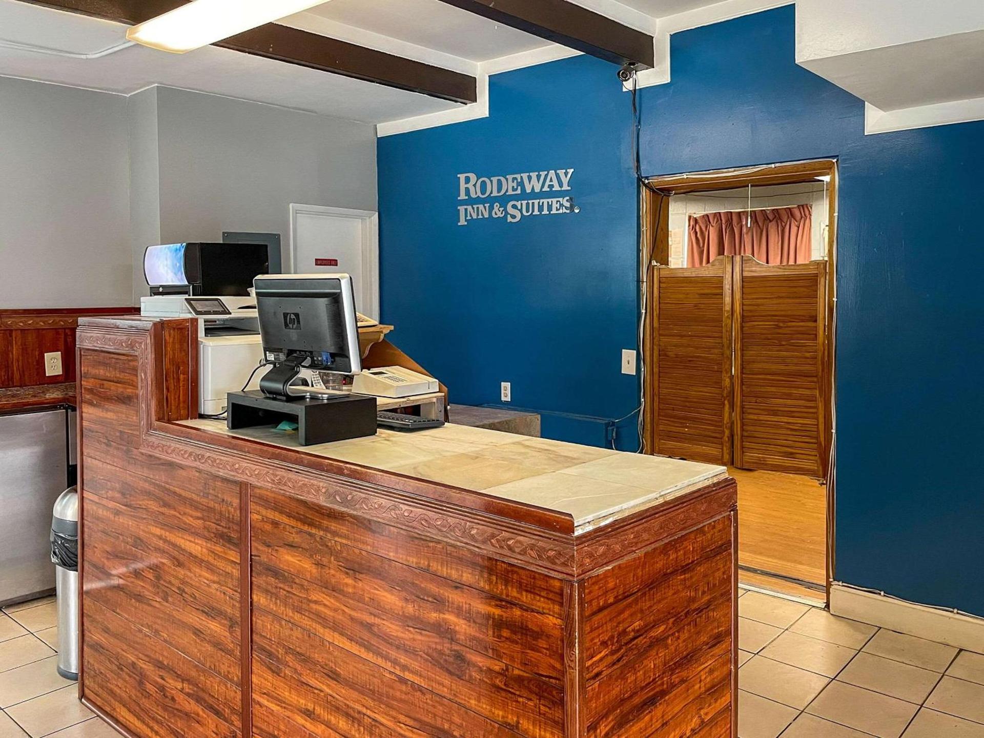 Rodeway Inn & Suites Omak - Okanogan photo 2
