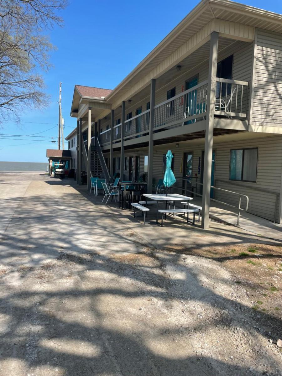 Lake Point Motel photo 4