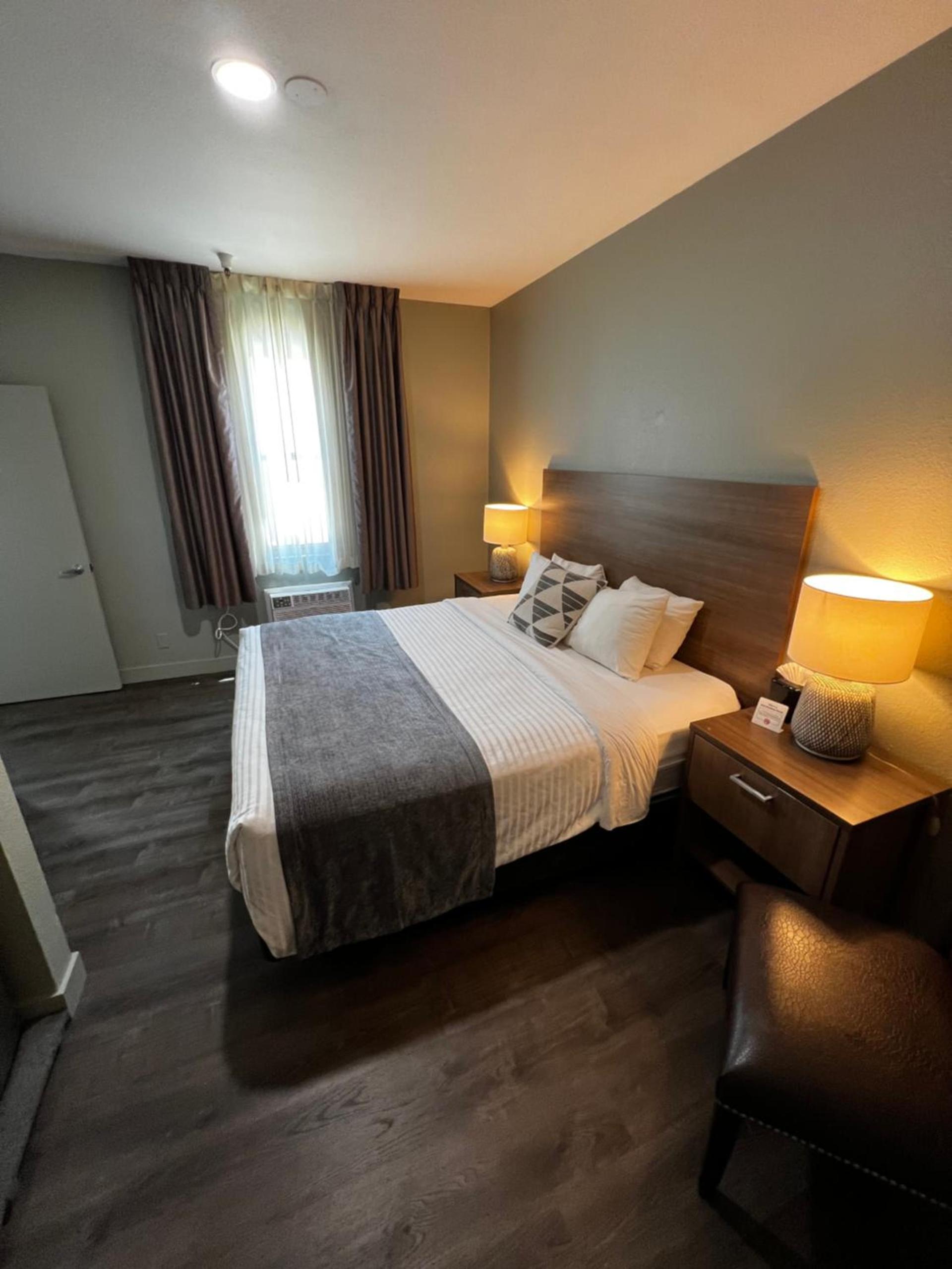 Urban Boutique Hotel- Little Italy, Downtown San Diego photo 17