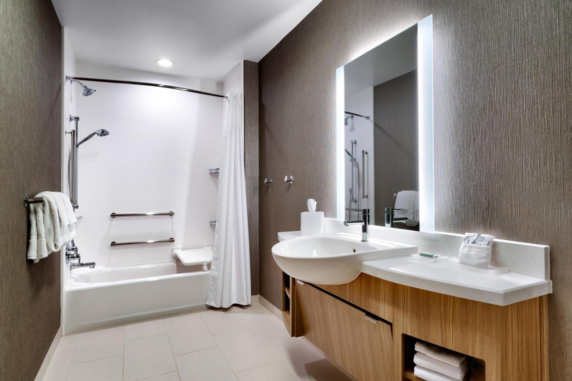 SpringHill Suites by Marriott Cottonwood photo 42