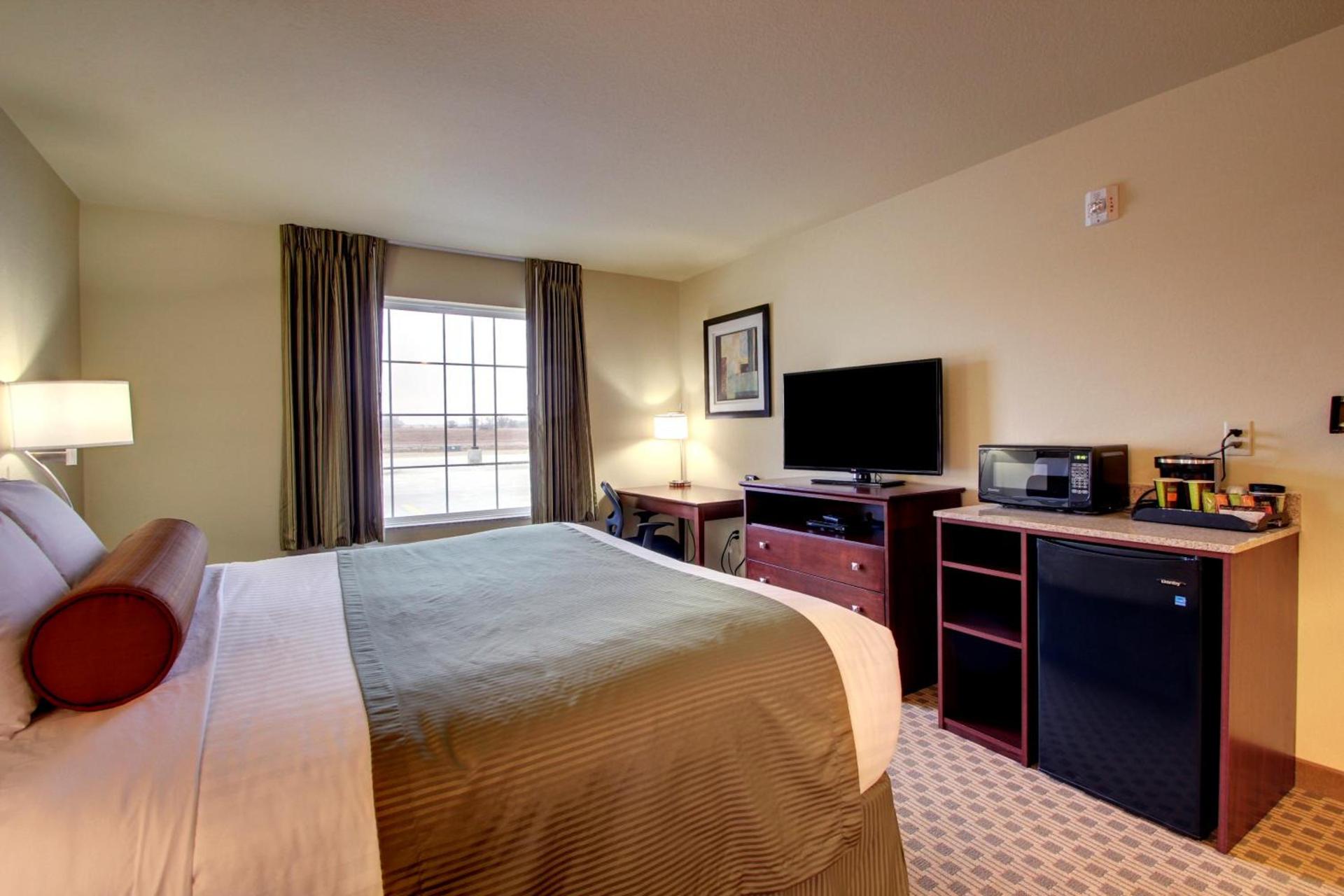 Red Roof Inn Charlestown photo 24