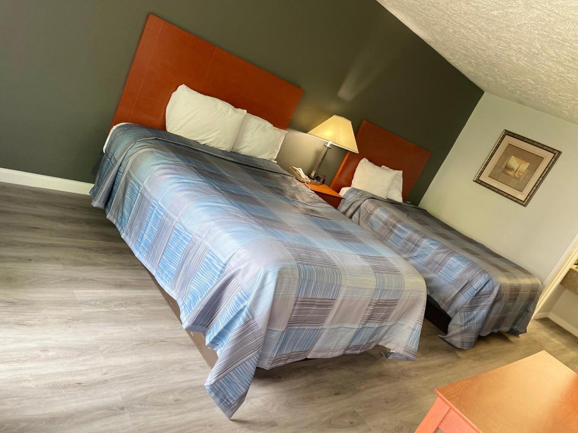 Wilkes-Barre Inn & Suites photo 19