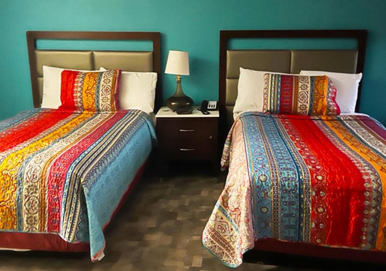 Philly Inn & Suites photo 18