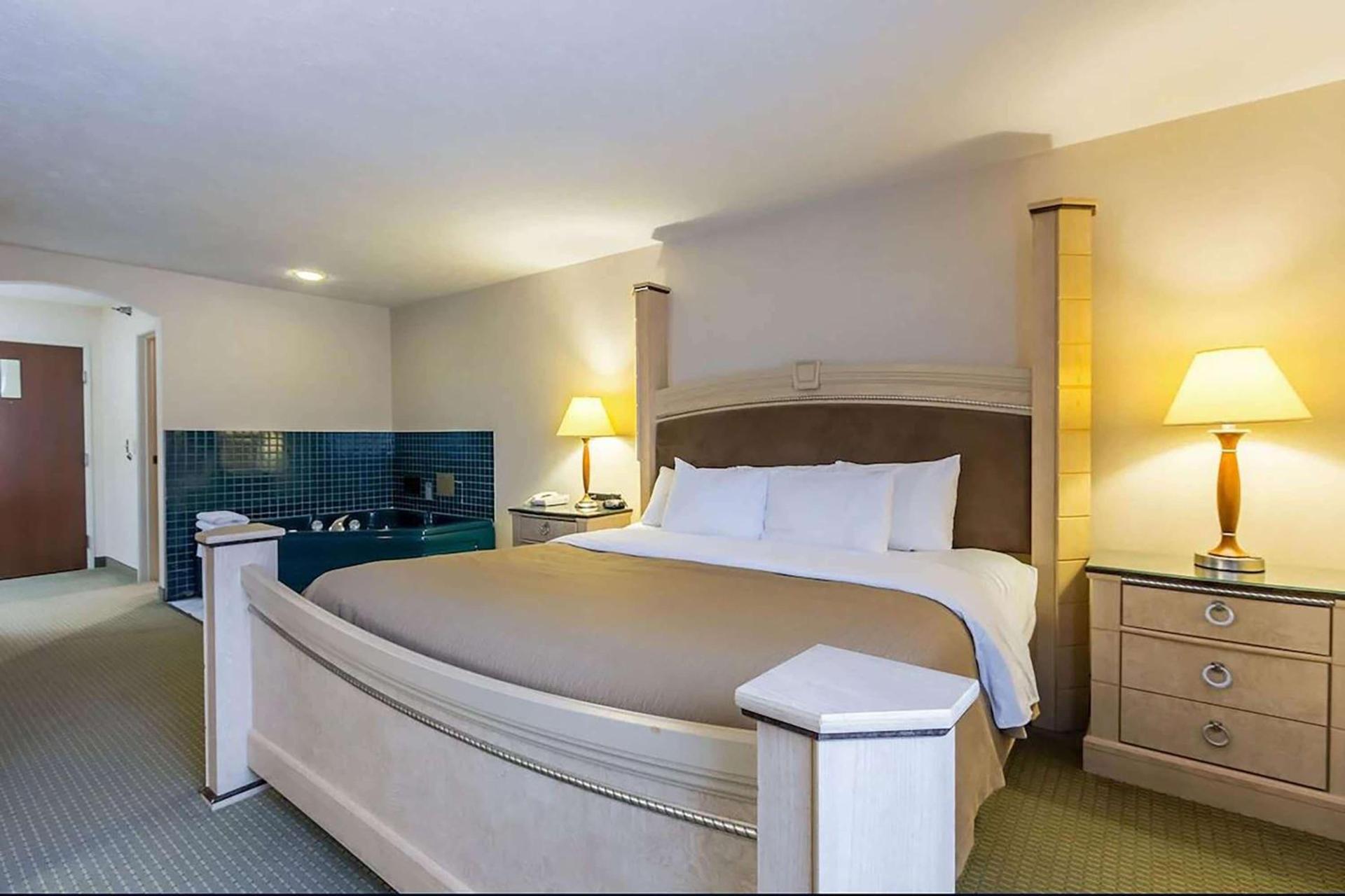 Baymont by Wyndham Omaha SW photo 31
