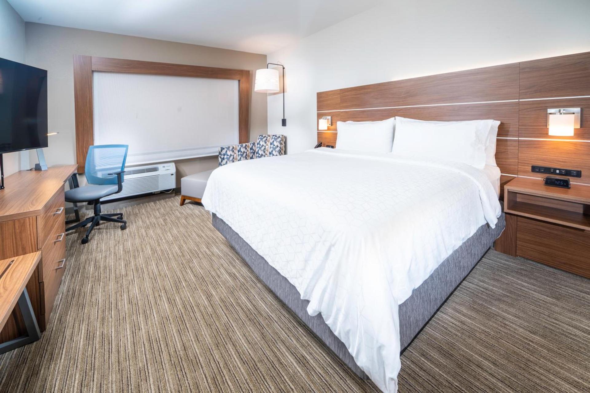 Holiday Inn Express & Suites - Rock Hill by IHG photo 67