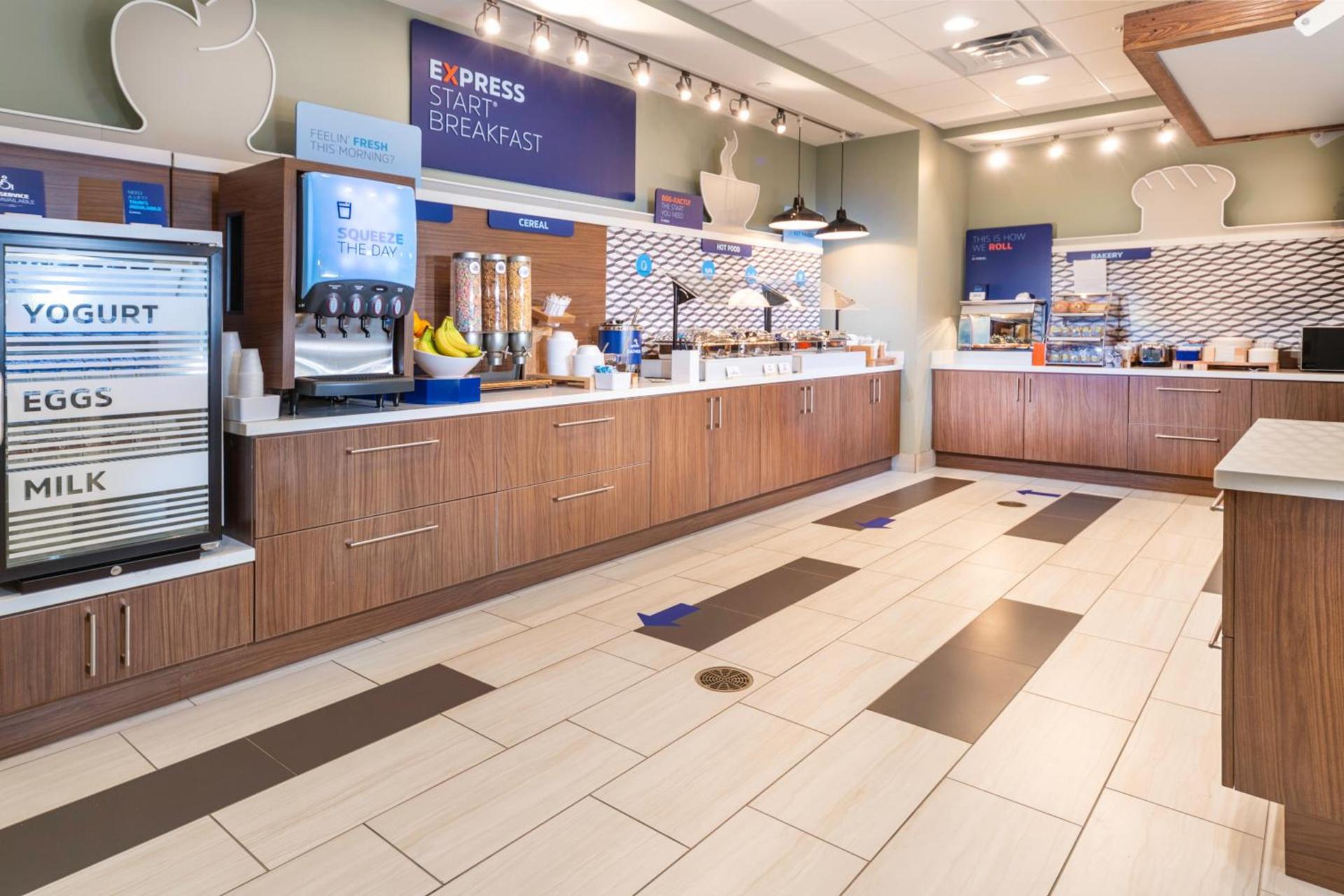 Holiday Inn Express & Suites - Rock Hill by IHG photo 79
