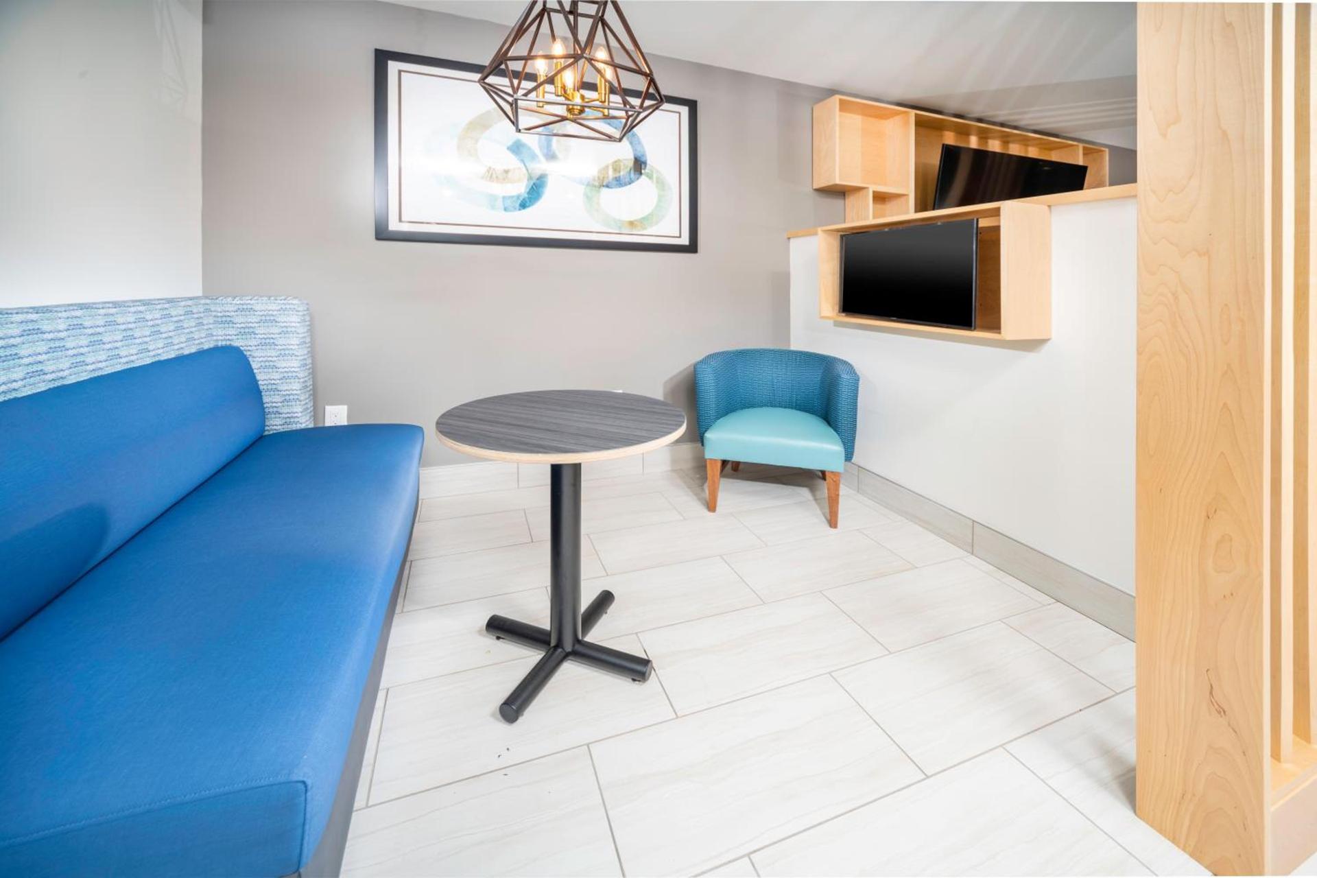 Holiday Inn Express & Suites - Rock Hill by IHG photo 59