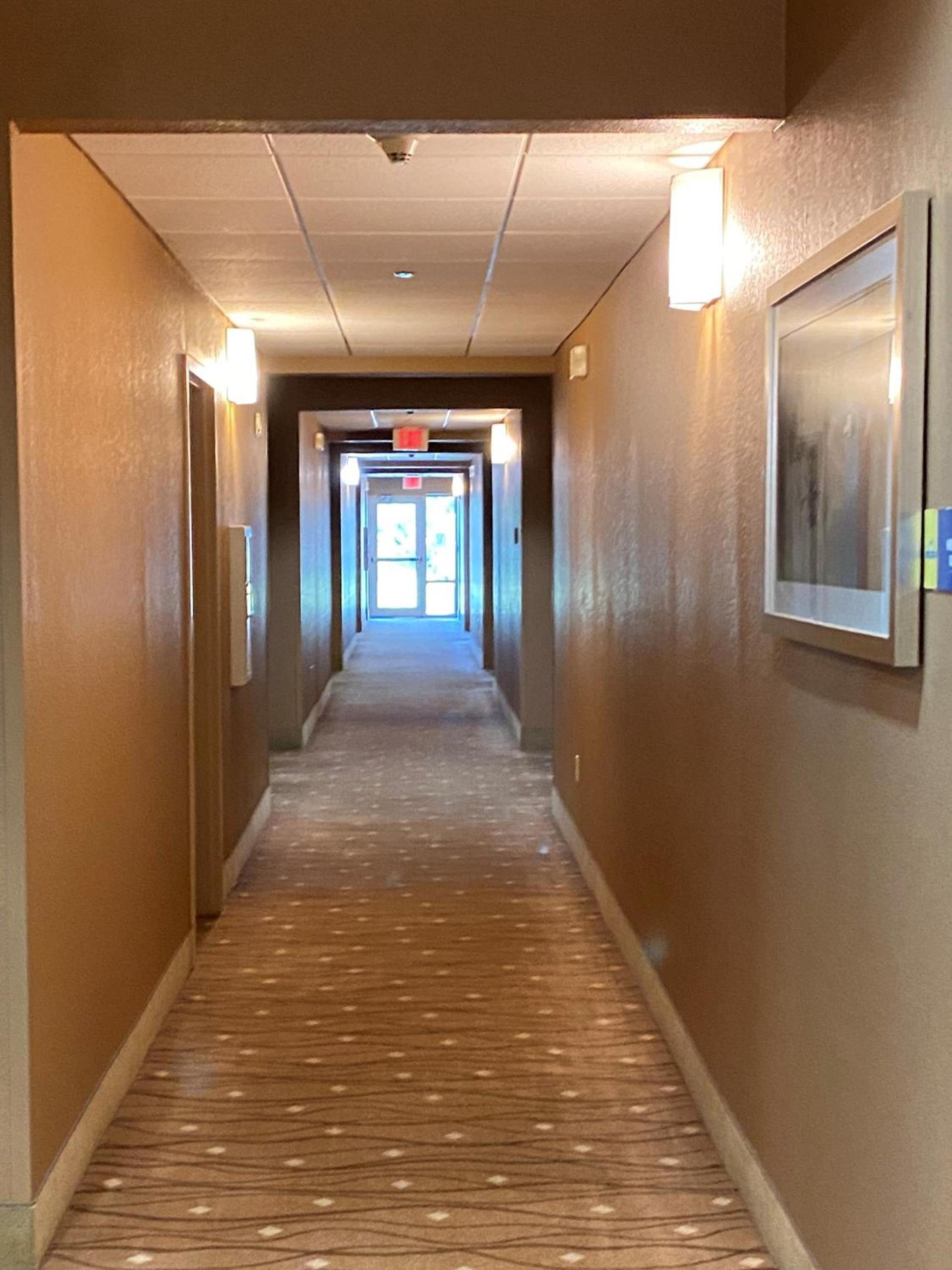 Holiday Inn Express & Suites Palm Coast - I-95 photo 23