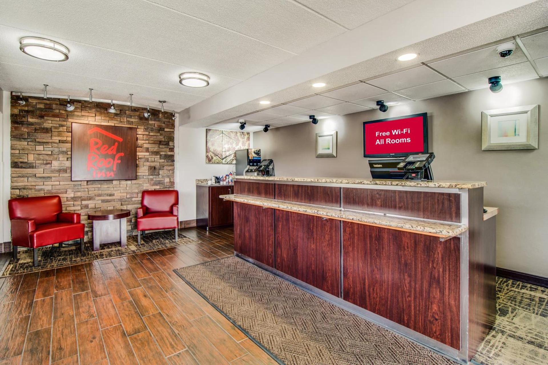 Red Roof Inn Columbia East - Ft Jackson photo 11