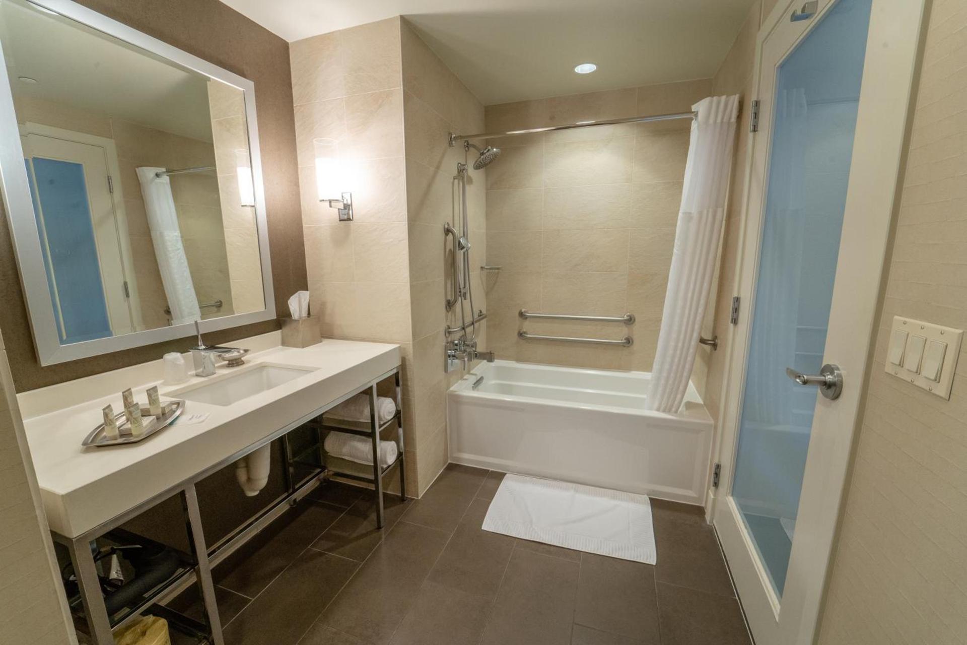The Hotel at Arundel Preserve photo 15