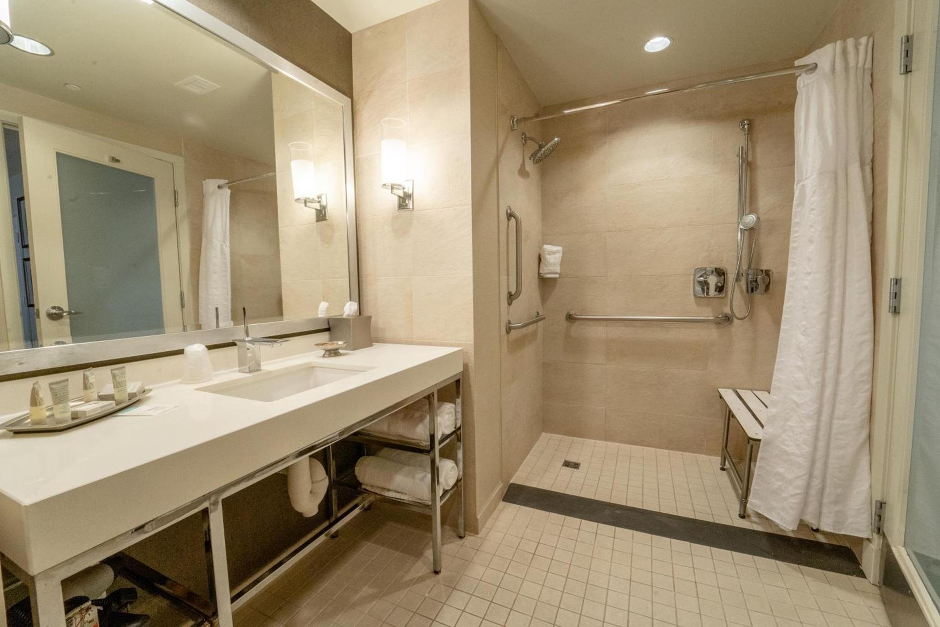 The Hotel at Arundel Preserve photo 16