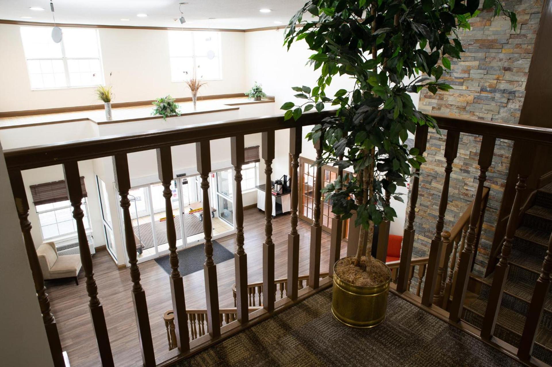 BlissPoint Inn & Suites Marion photo 40