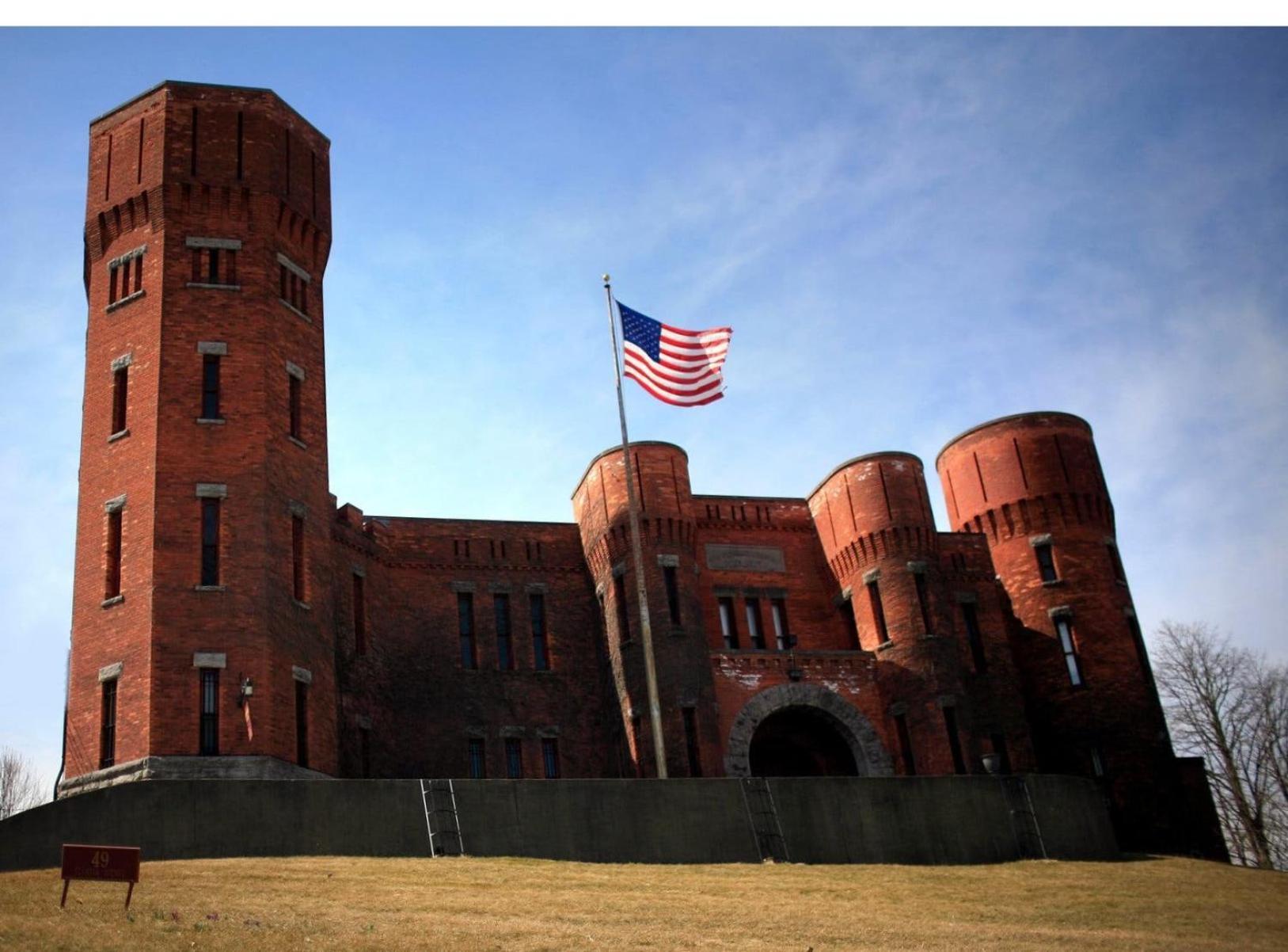 Amsterdam Castle NY photo 39