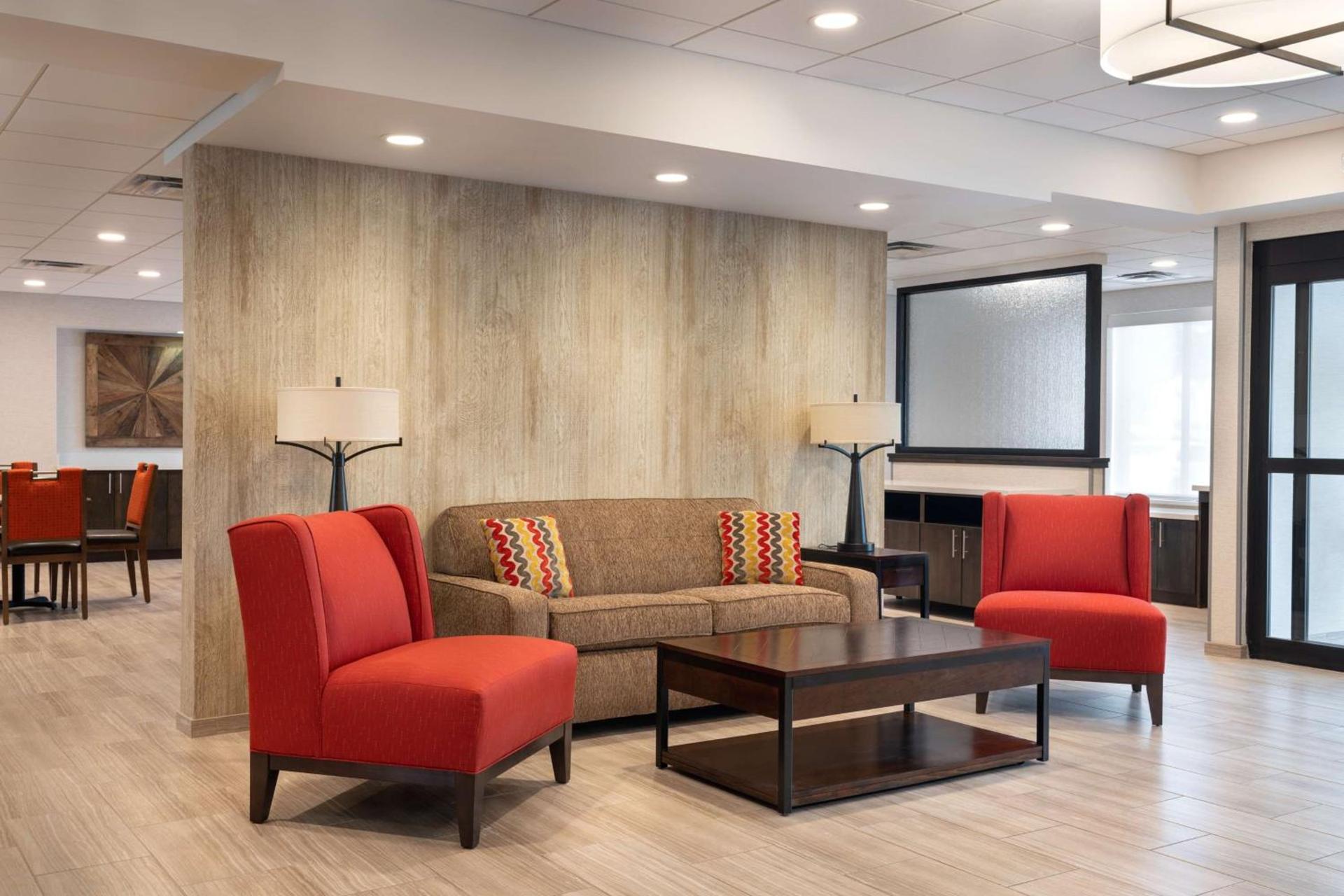 Days Inn & Suites by Wyndham Denver International Airport photo 6