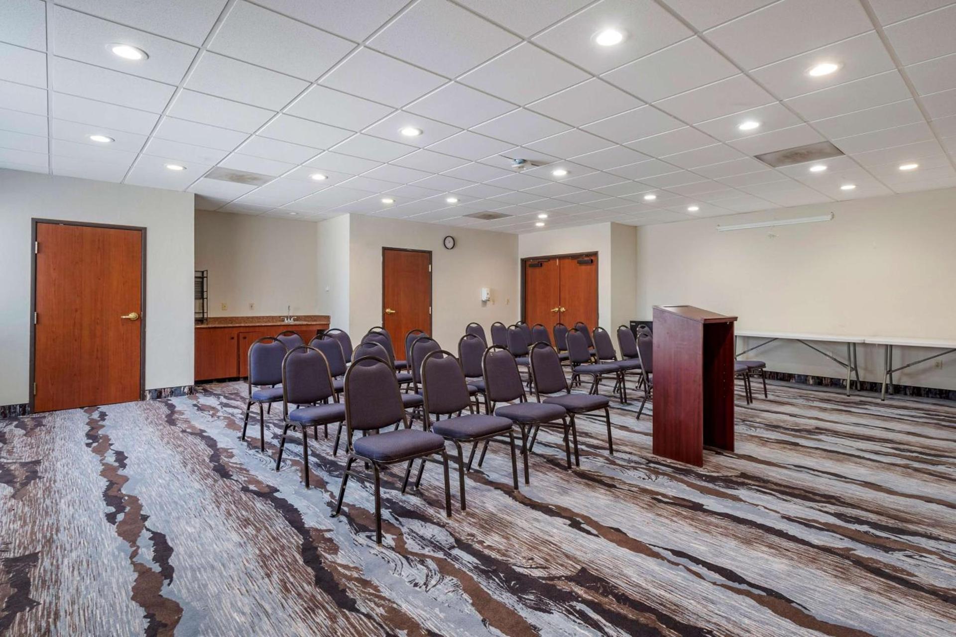 Best Western Plus McKinney Inn and Suites photo 41