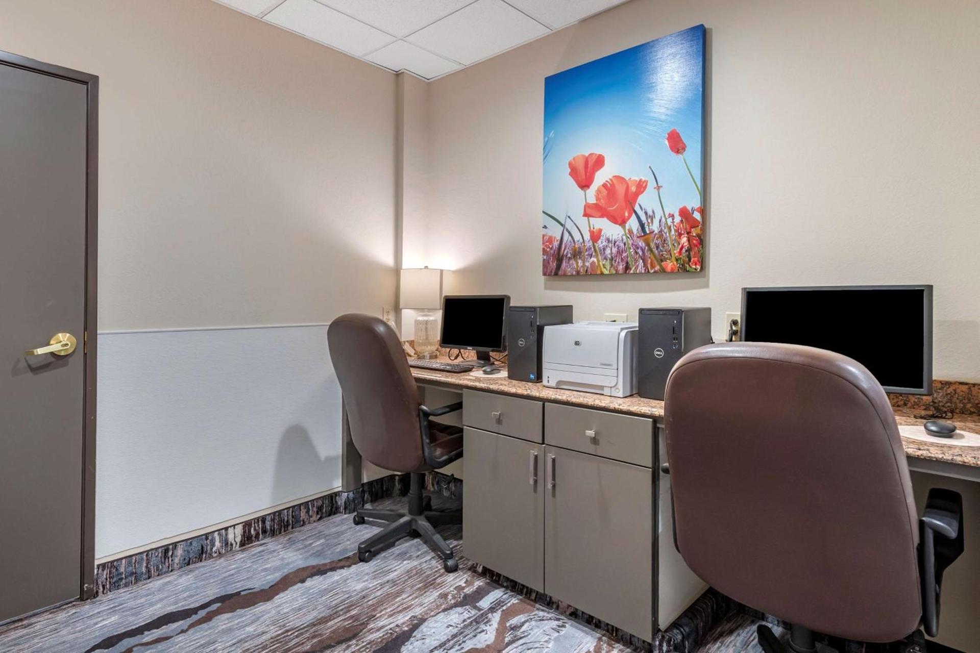 Best Western Plus McKinney Inn and Suites photo 36