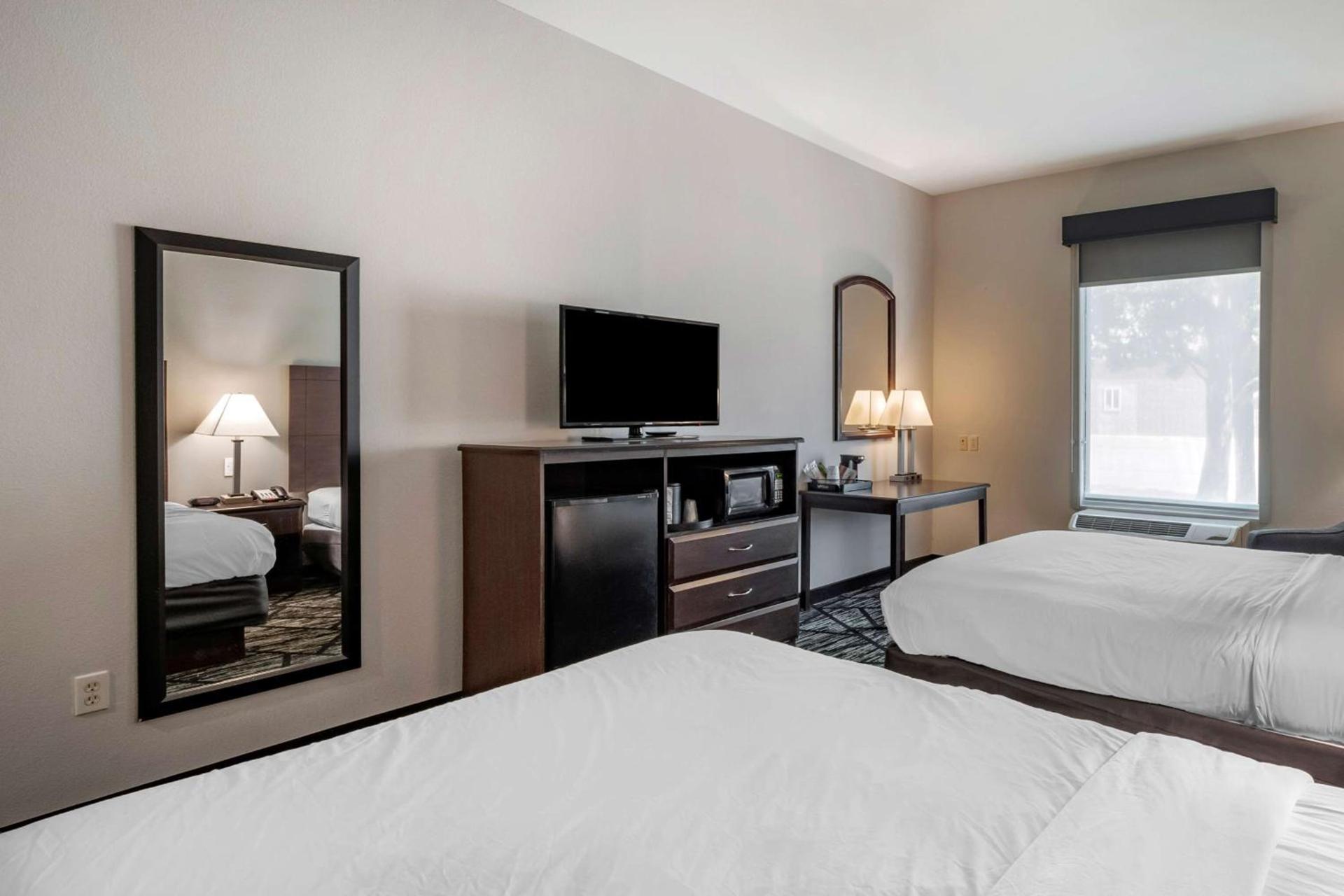 Best Western Plus McKinney Inn and Suites photo 29