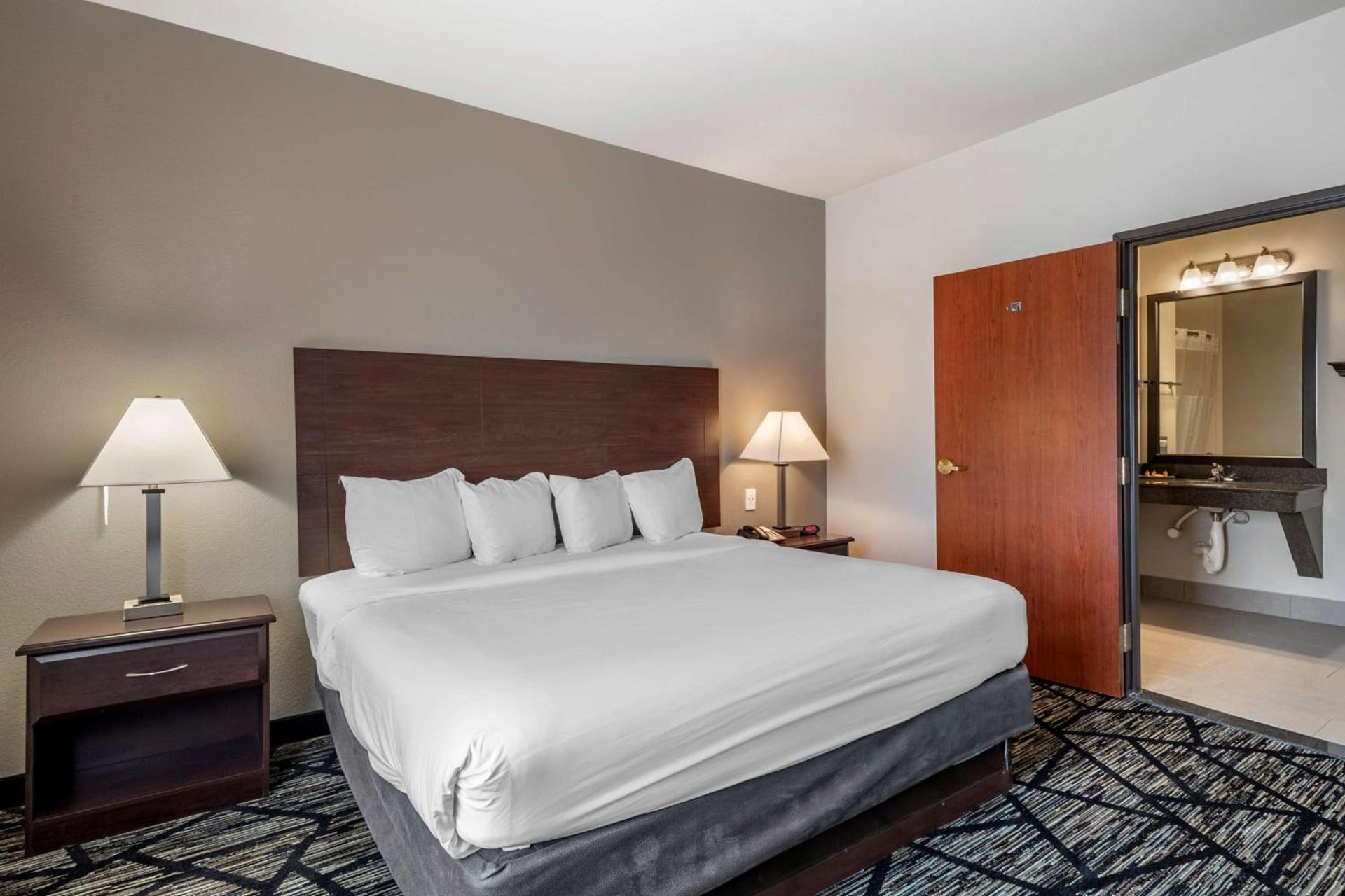 Best Western Plus McKinney Inn and Suites photo 25