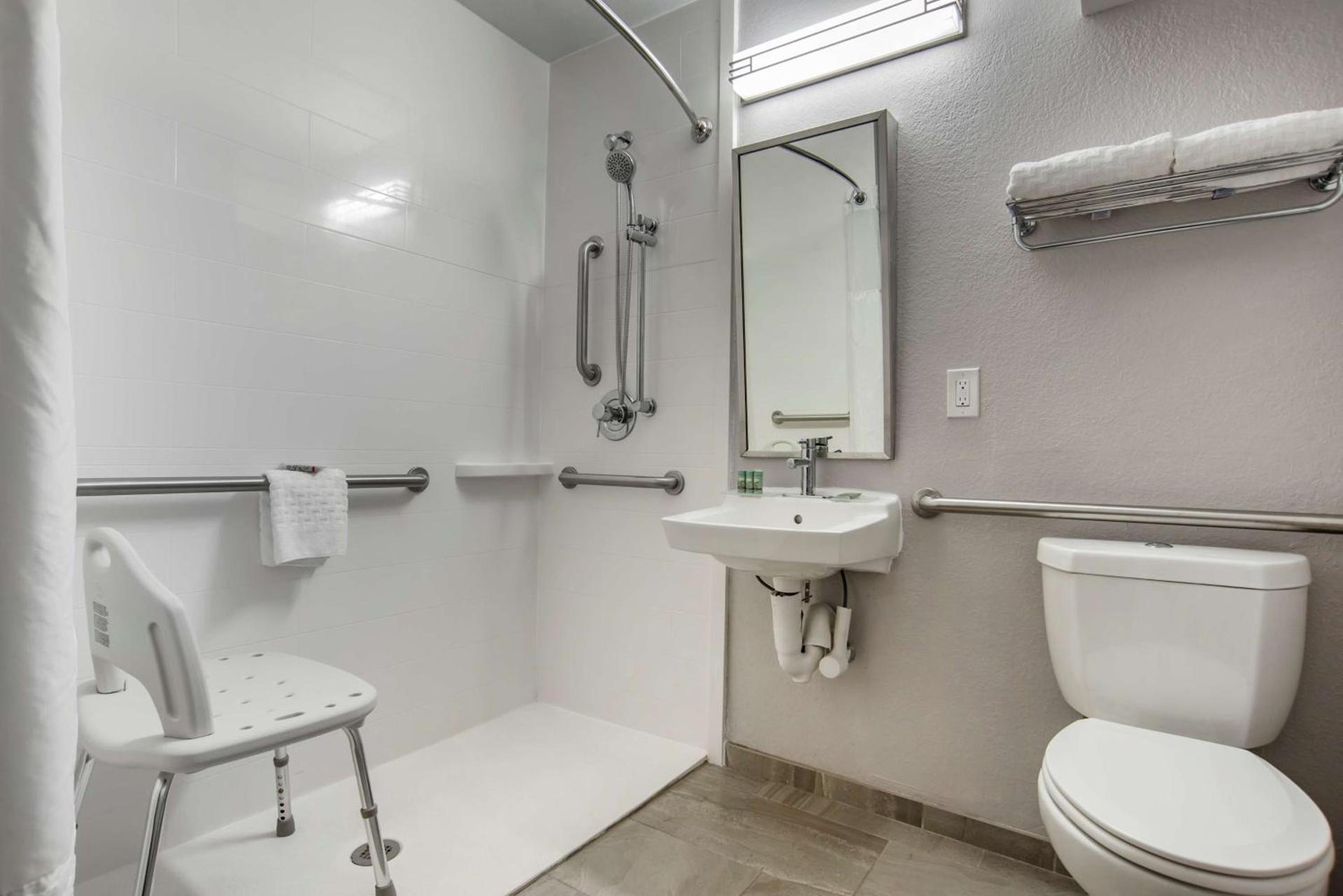 Best Western Brewton Inn photo 29