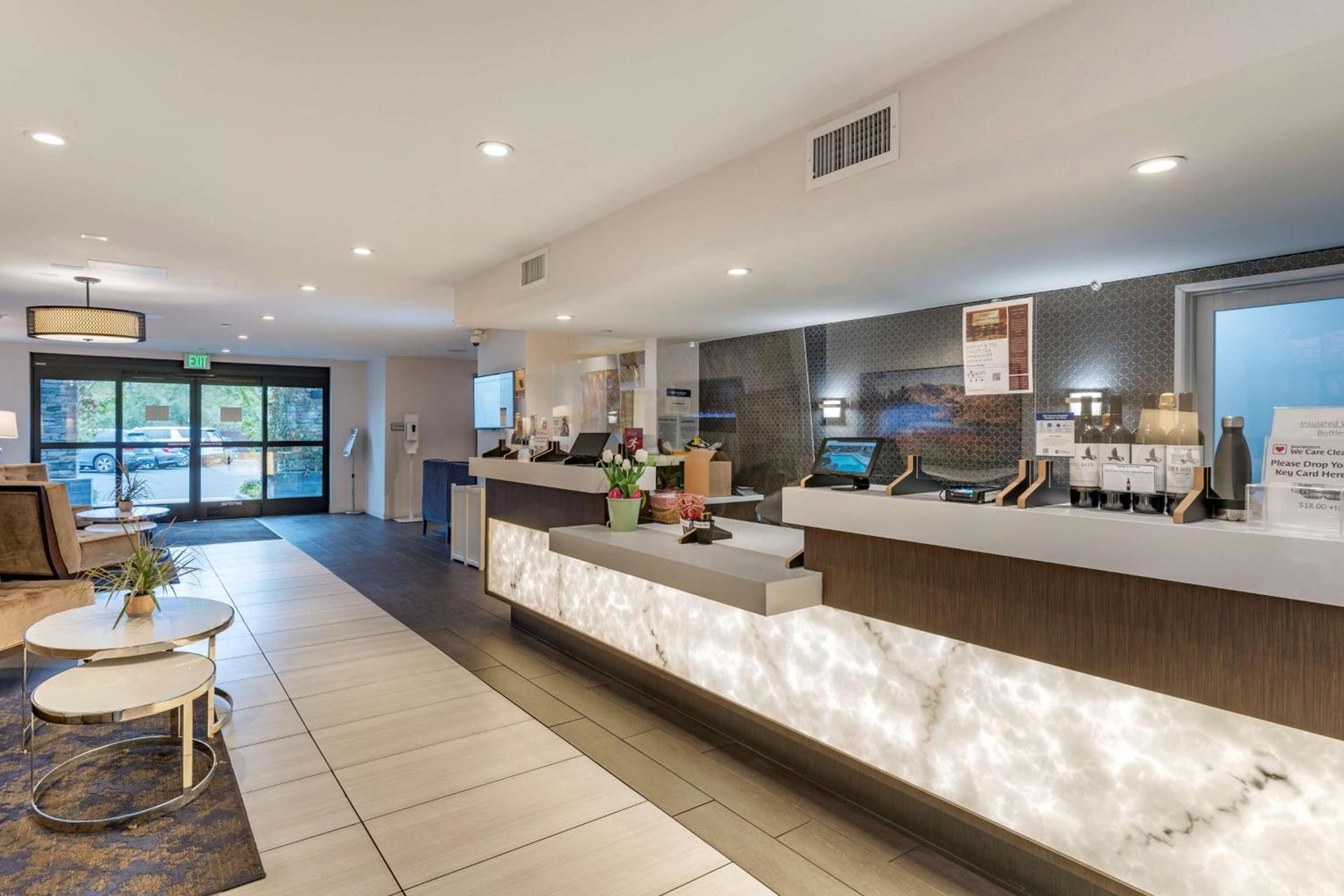 Best Western Plus Stevenson Manor photo 4