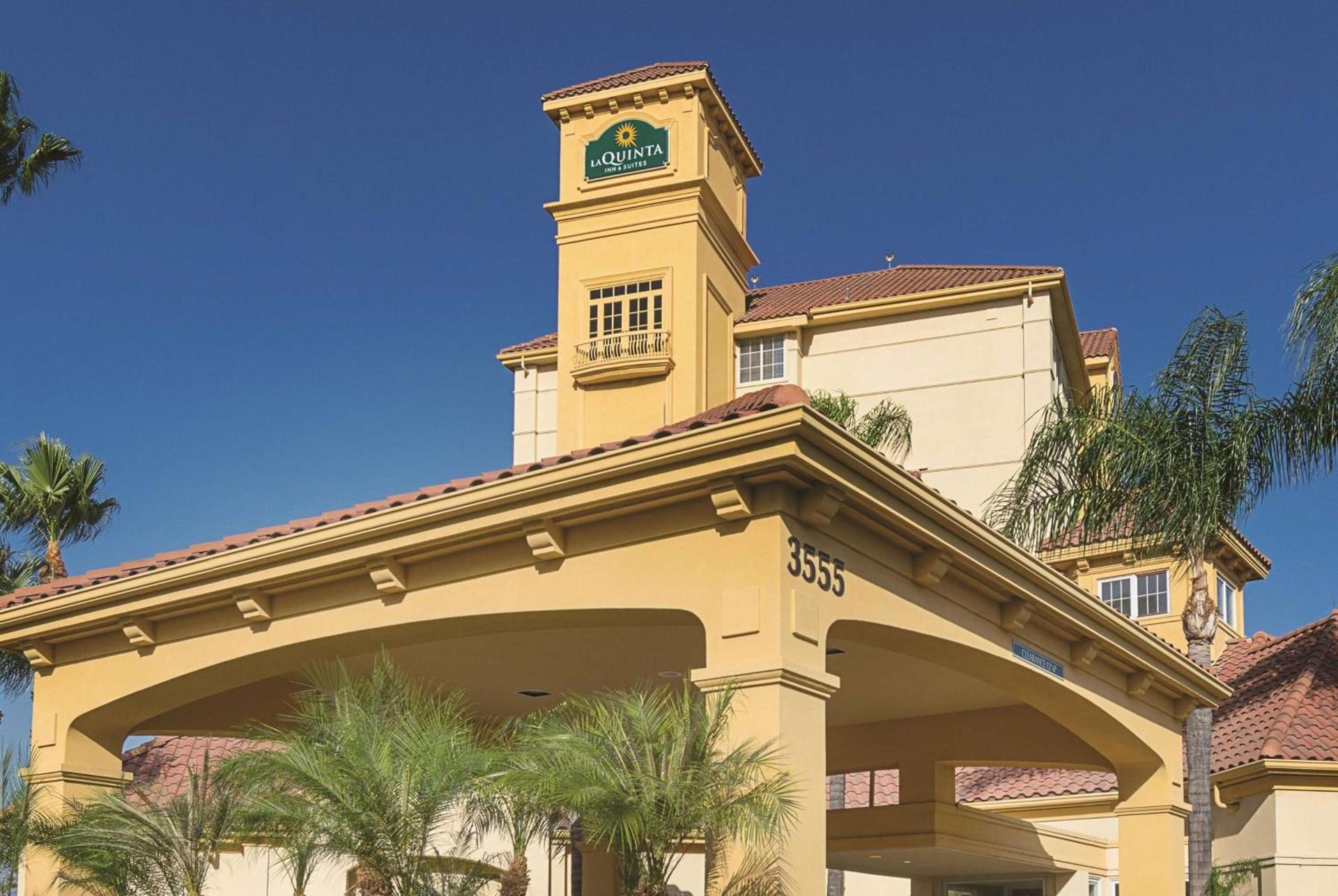 La Quinta Inn & Suites by Wyndham Ontario Airport photo 16