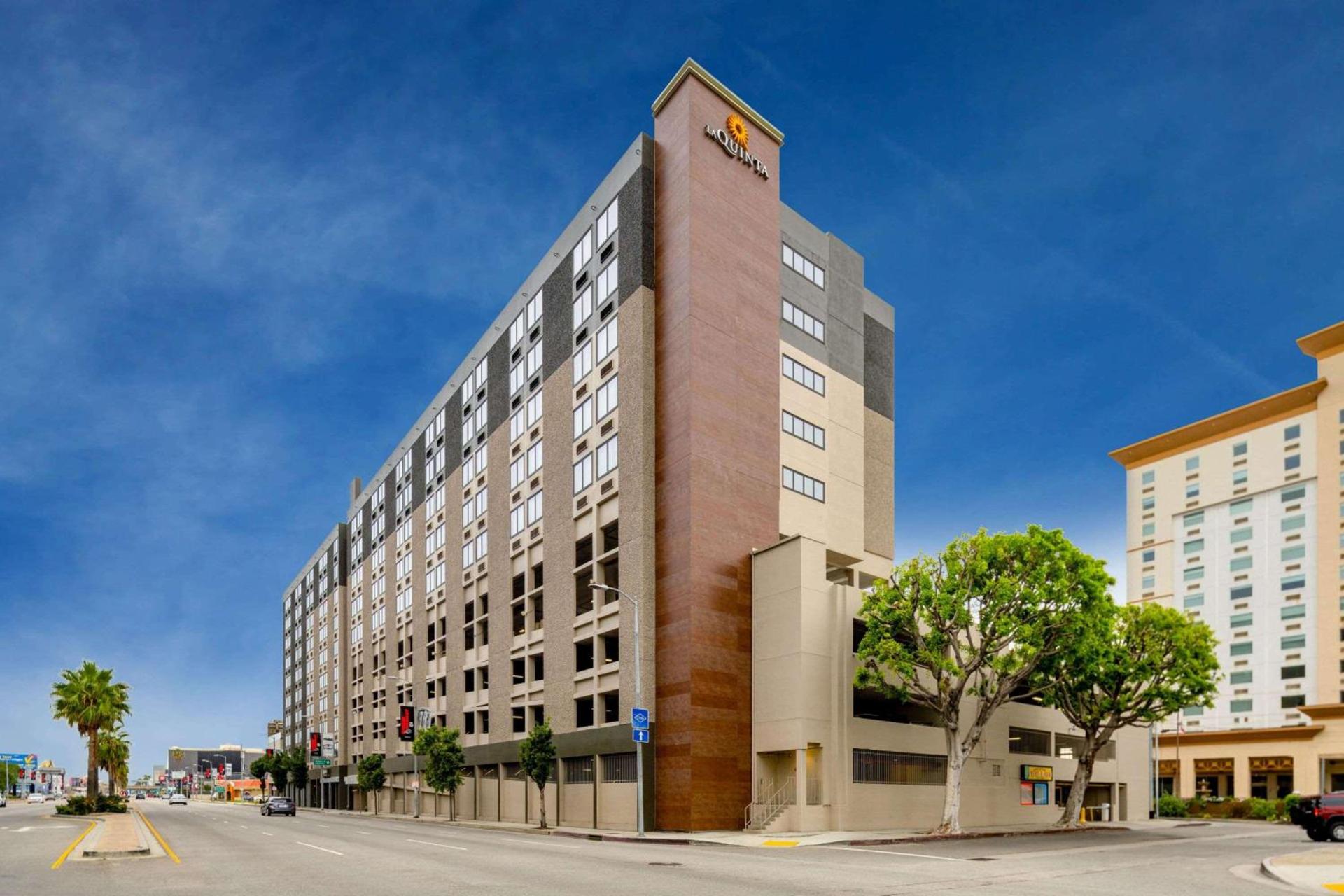 Hilton Garden Inn LAX Los Angeles Airport photo 1