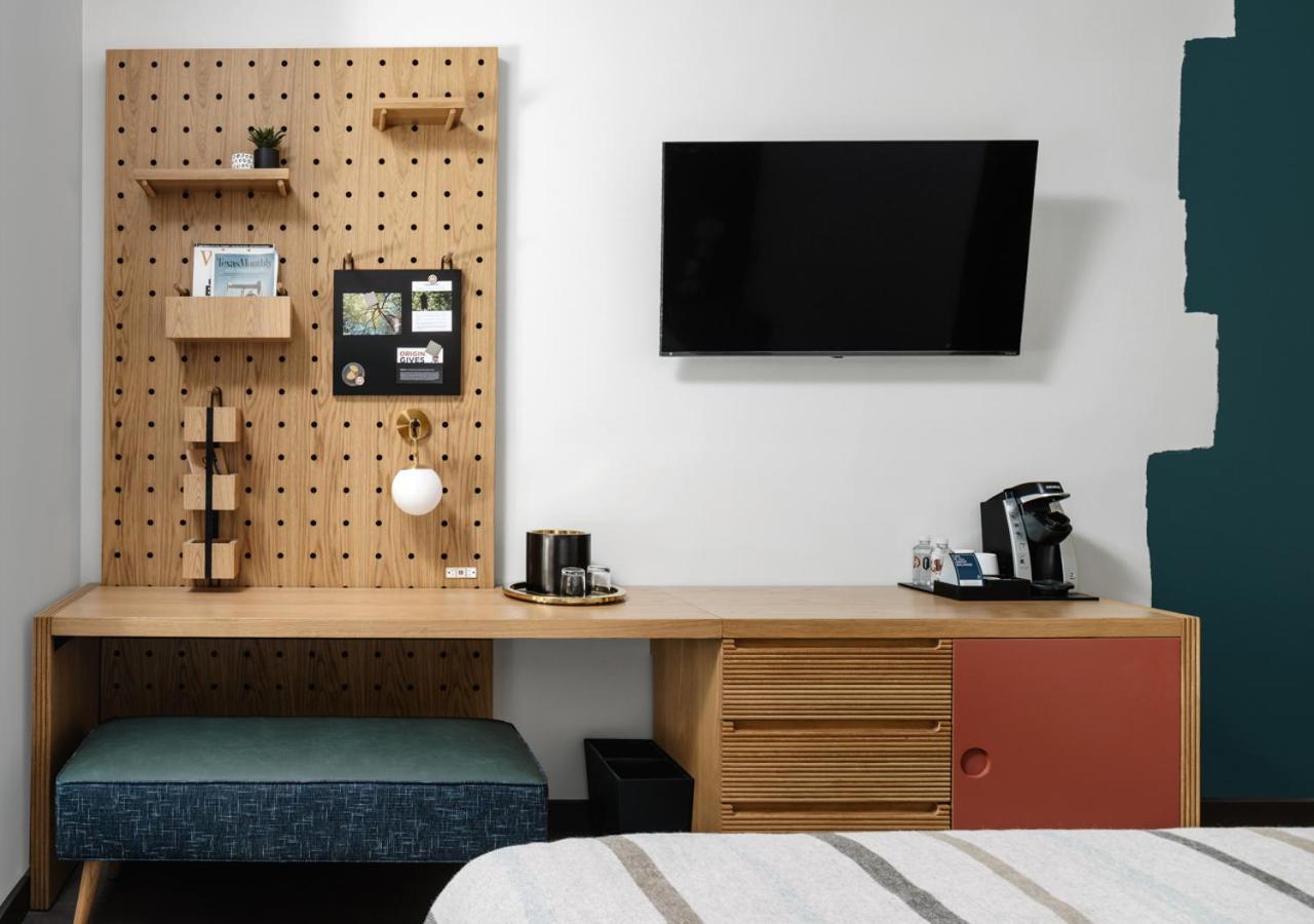 Origin Austin, a Wyndham Hotel photo 17