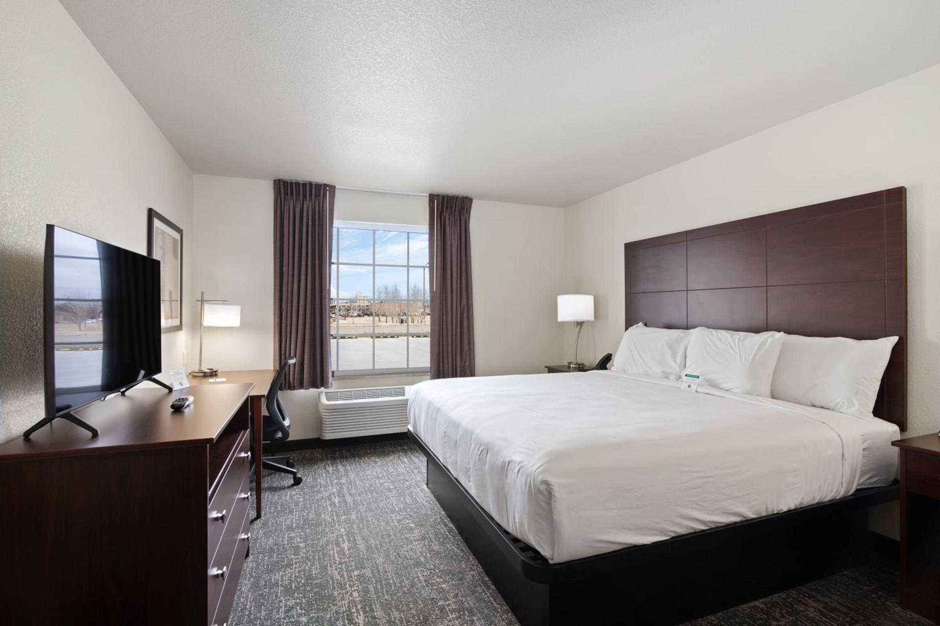 Cobblestone Inn & Suites - Yuma photo 10