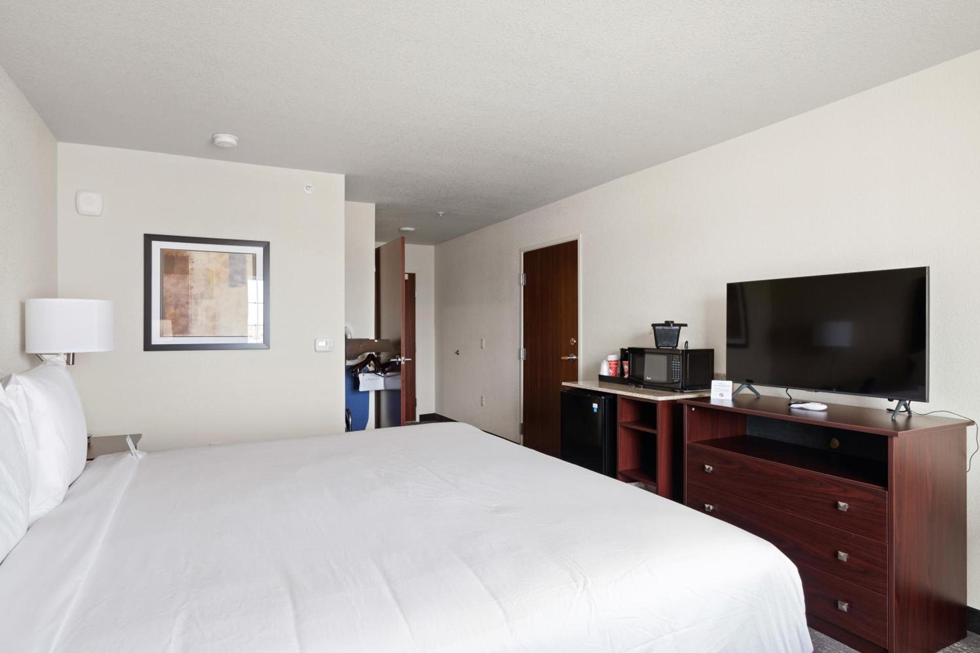 Cobblestone Inn & Suites - Yuma photo 19