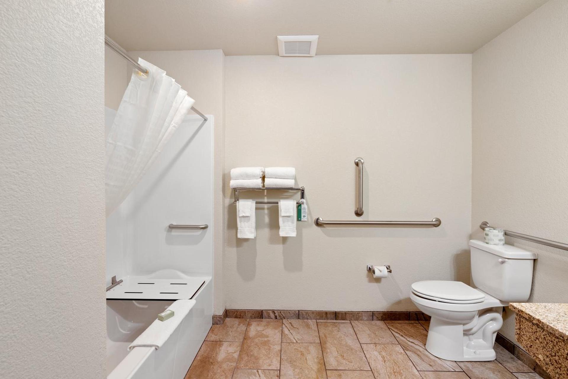 Cobblestone Inn & Suites - Yuma photo 20