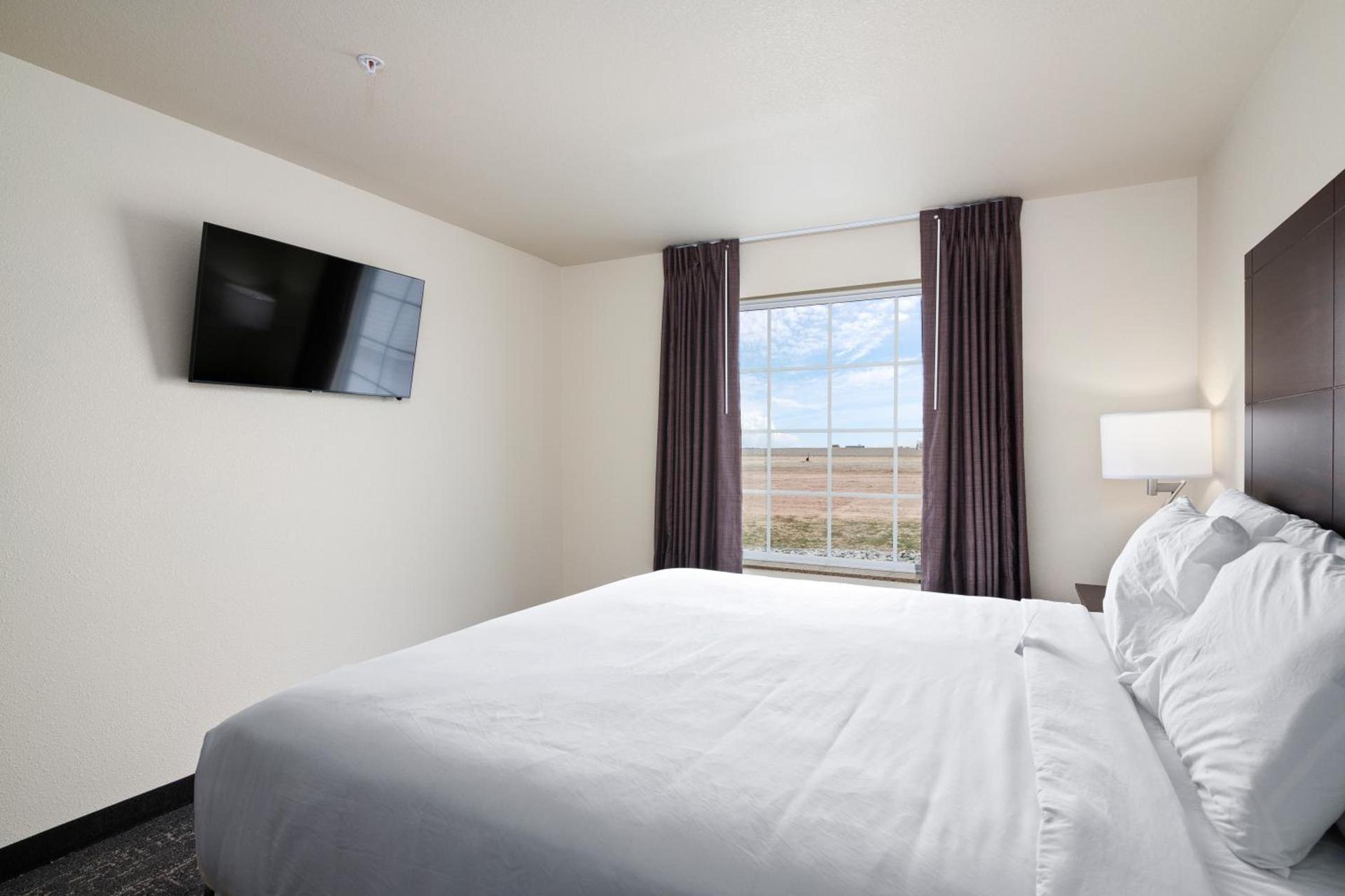 Cobblestone Inn & Suites - Yuma photo 33