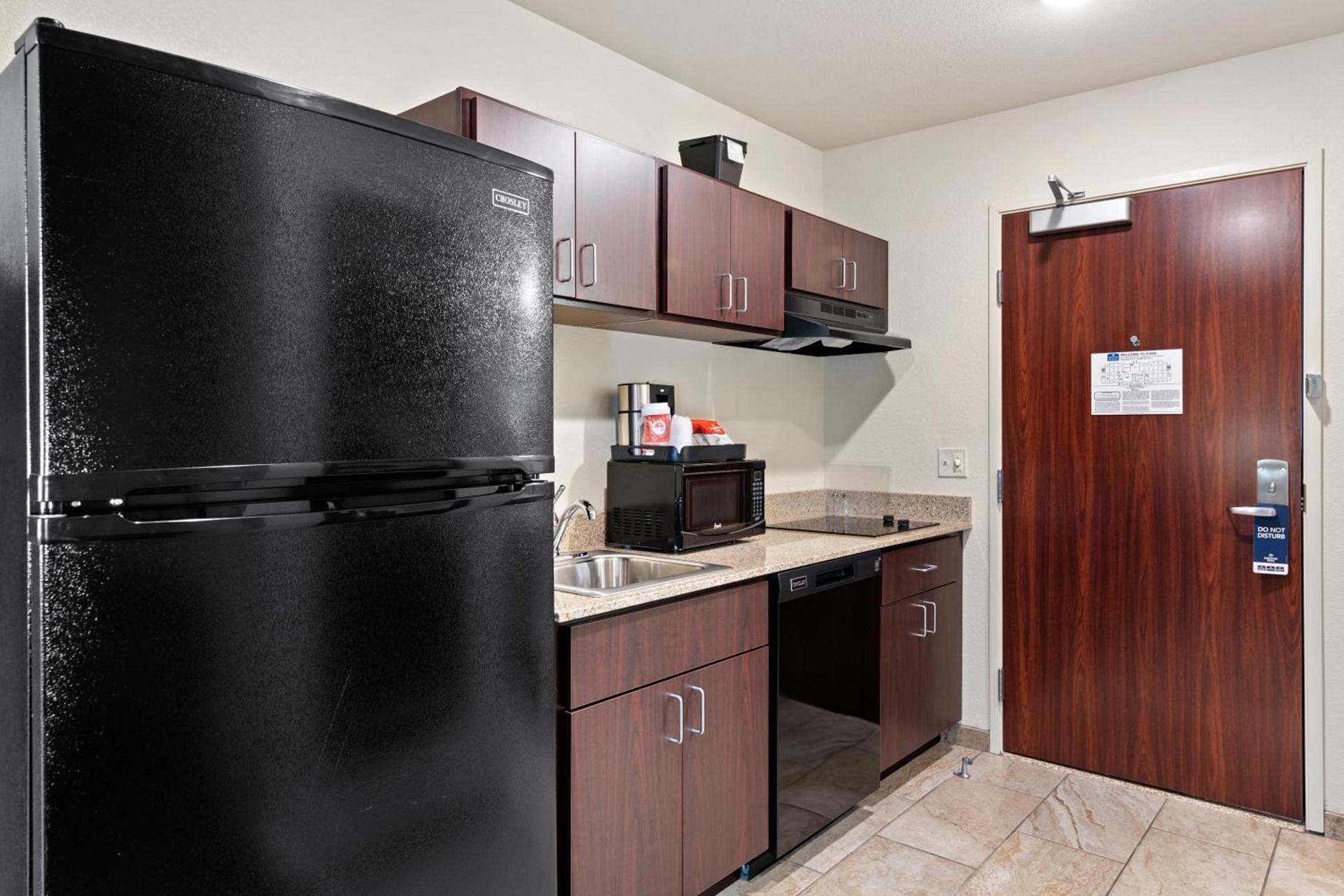 Cobblestone Inn & Suites - Yuma photo 29