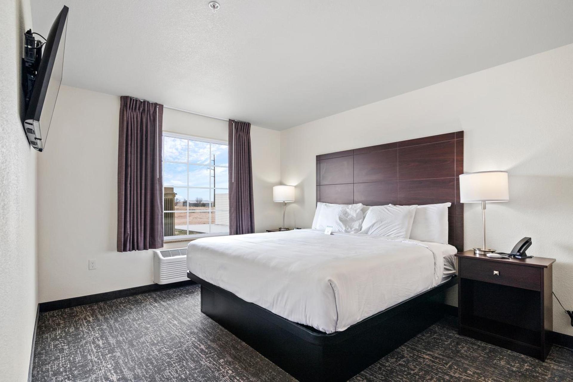Cobblestone Inn & Suites - Yuma photo 27