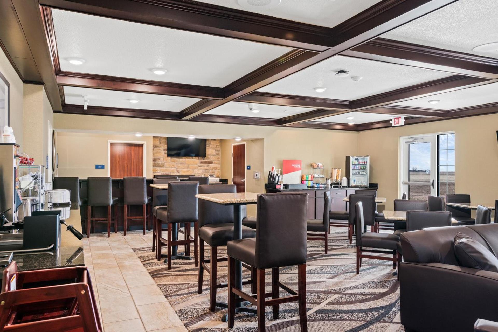 Cobblestone Inn & Suites - Yuma photo 52