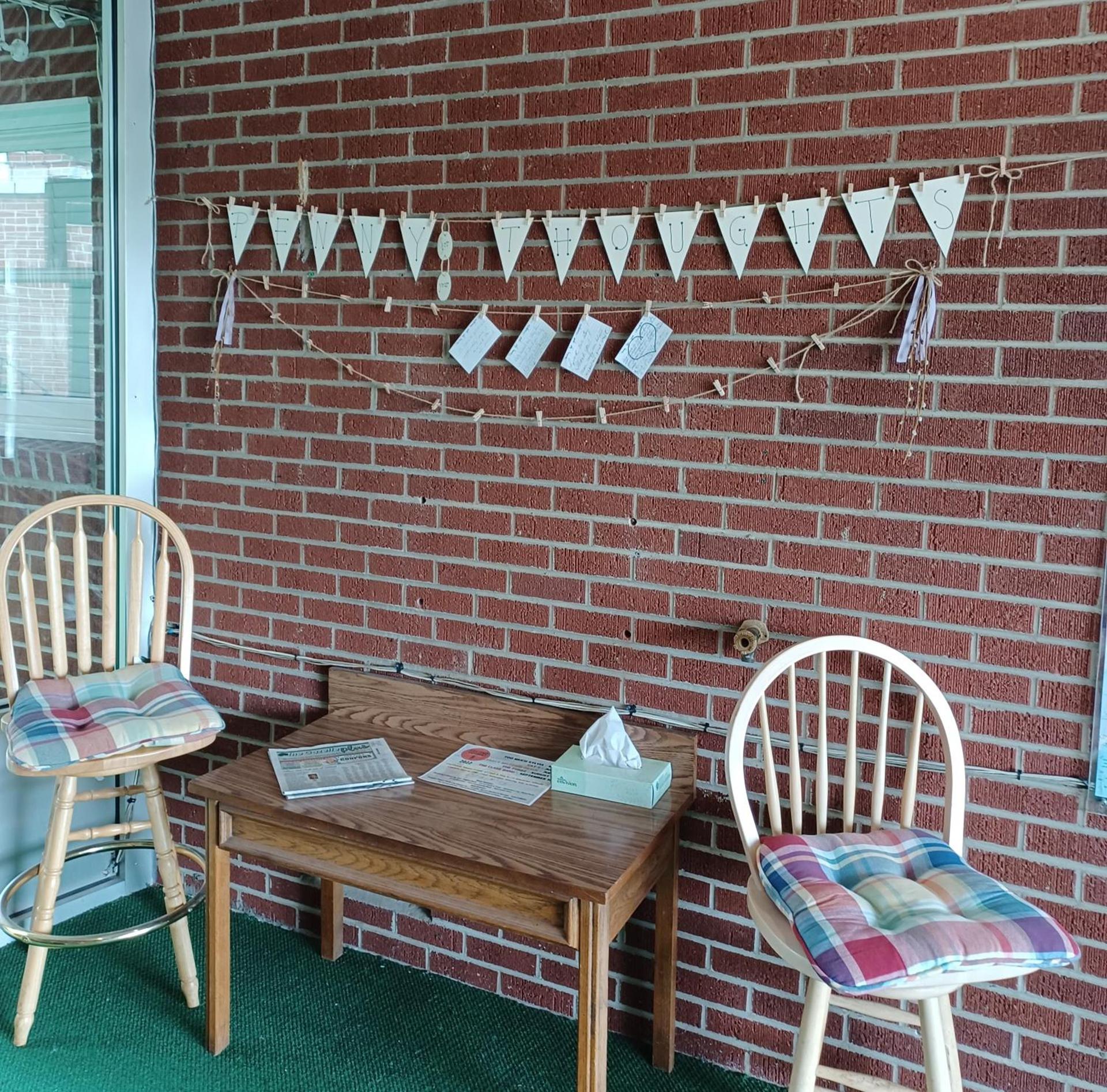 Knob Hill Motor Lodge photo 15