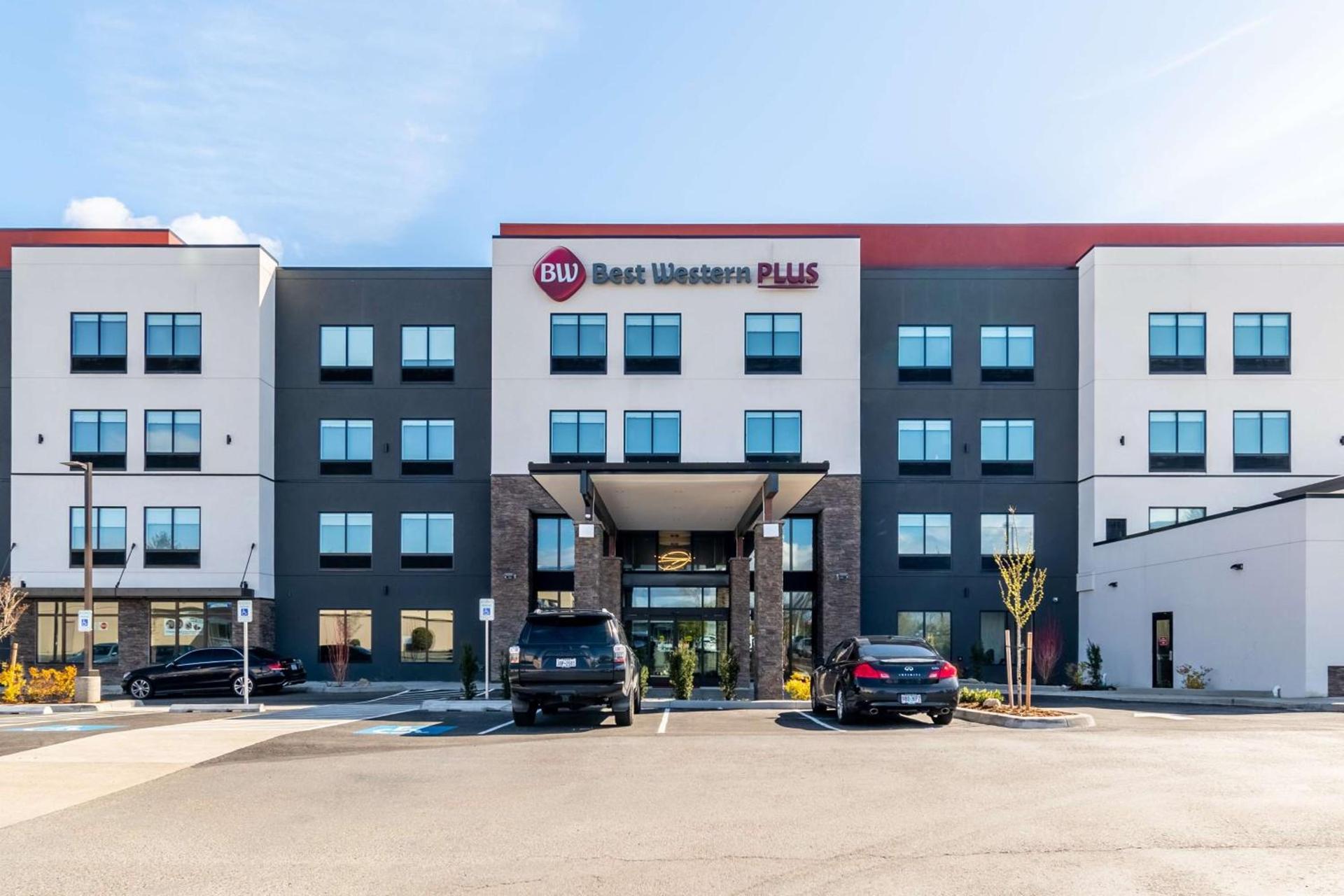 Best Western Plus Tacoma Hotel photo 3