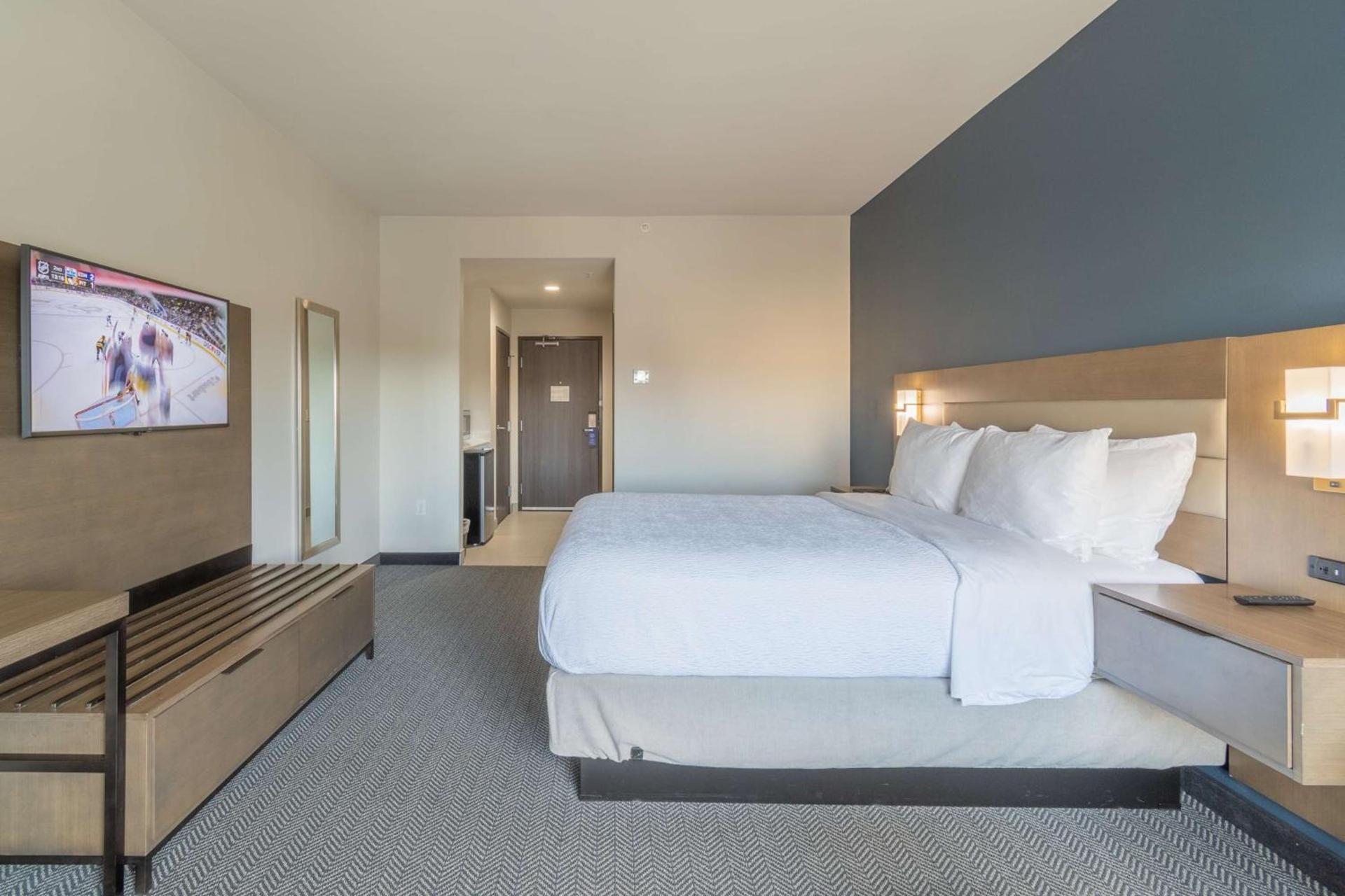 Best Western Plus Tacoma Hotel photo 17