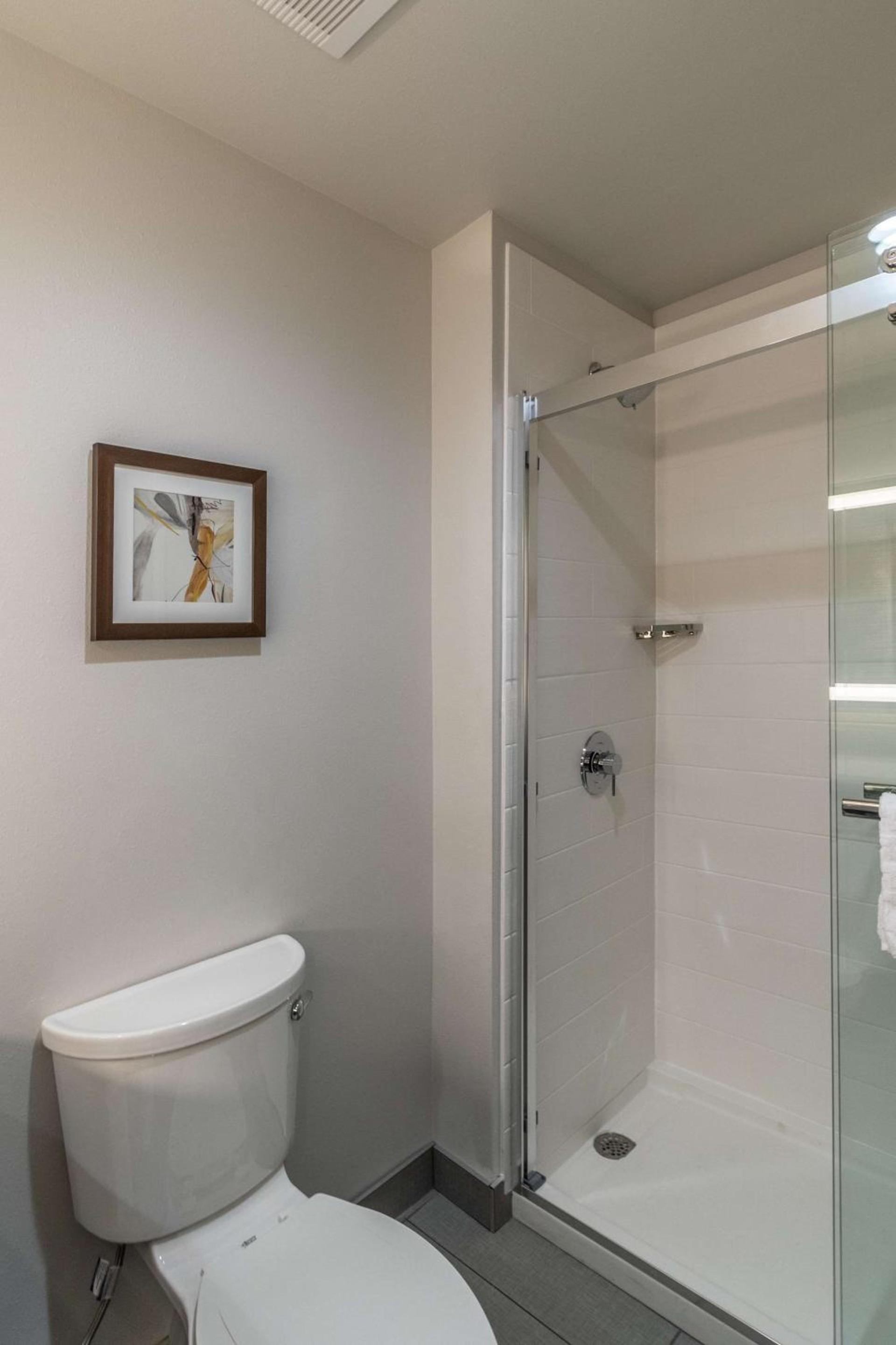 Best Western Plus Tacoma Hotel photo 31