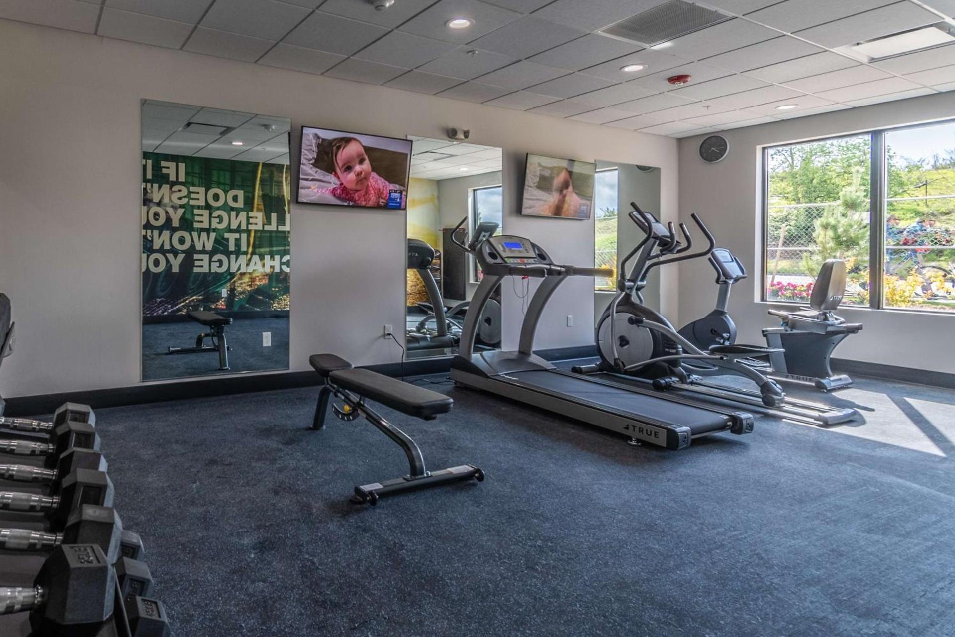 Best Western Plus Tacoma Hotel photo 45