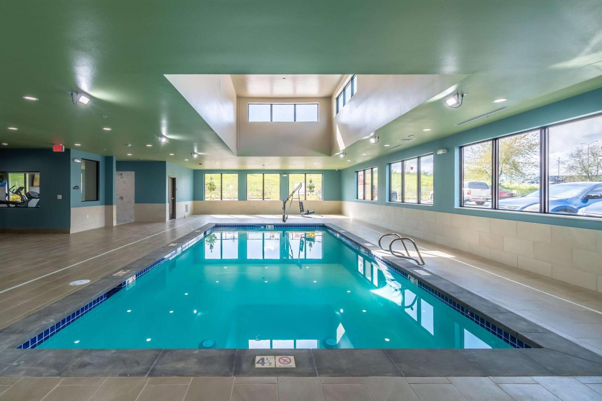 Best Western Plus Tacoma Hotel photo 46