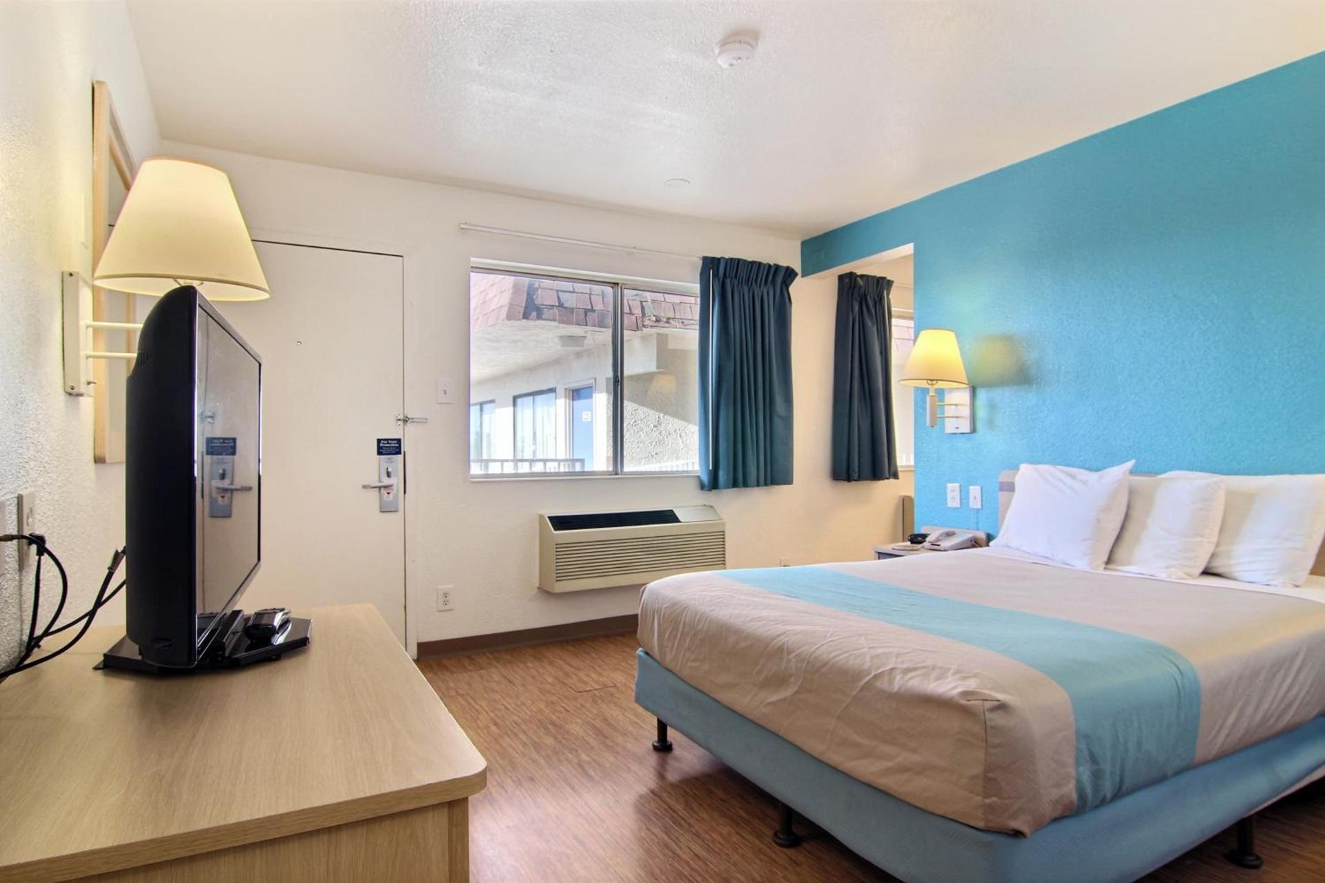 Motel 6-Lubbock, TX photo 57