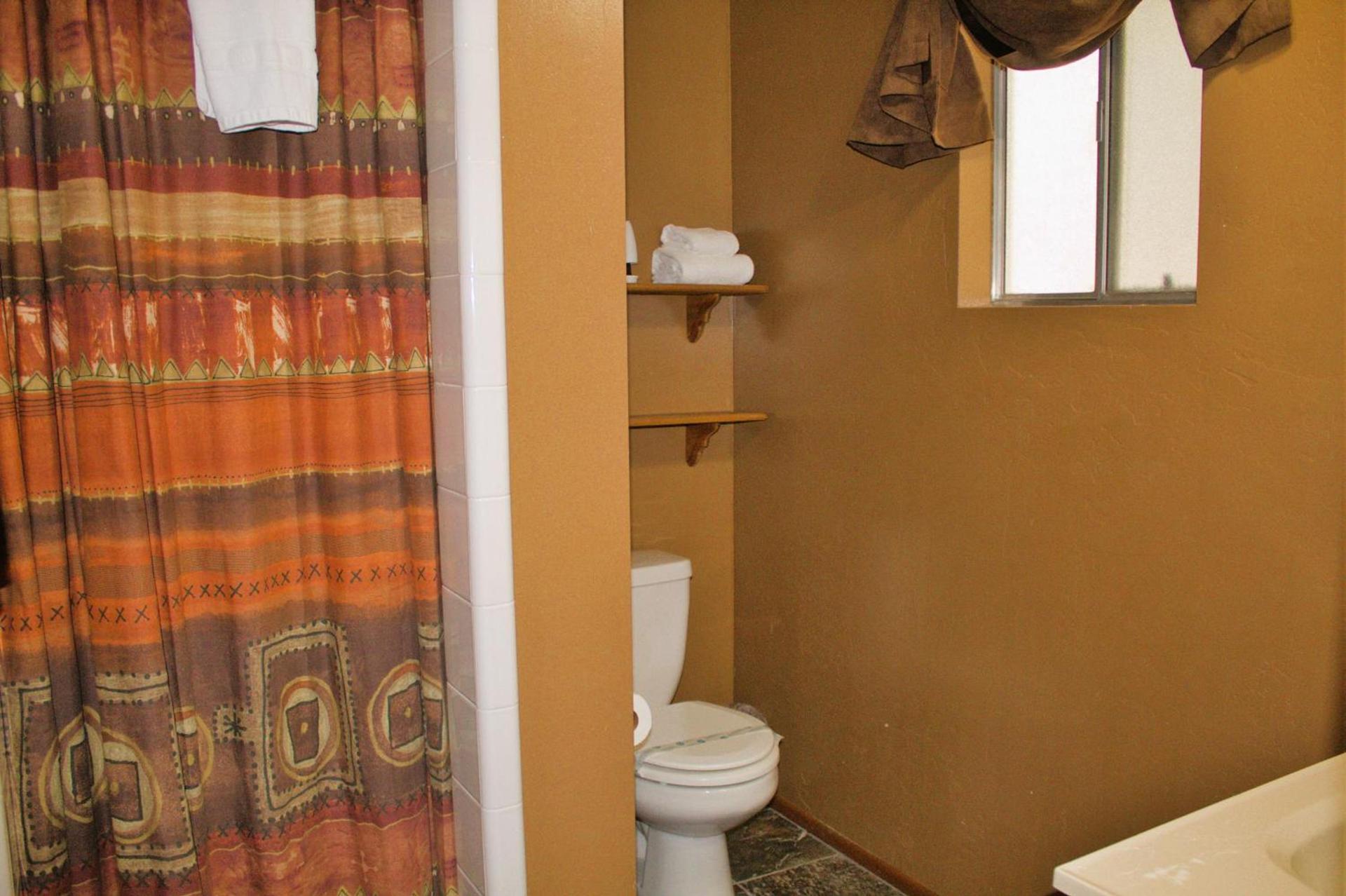 Goldmine Lodge photo 62
