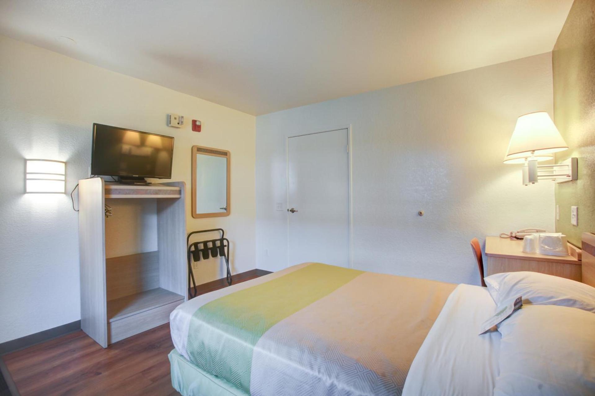 Motel 6-Elkton, MD photo 7