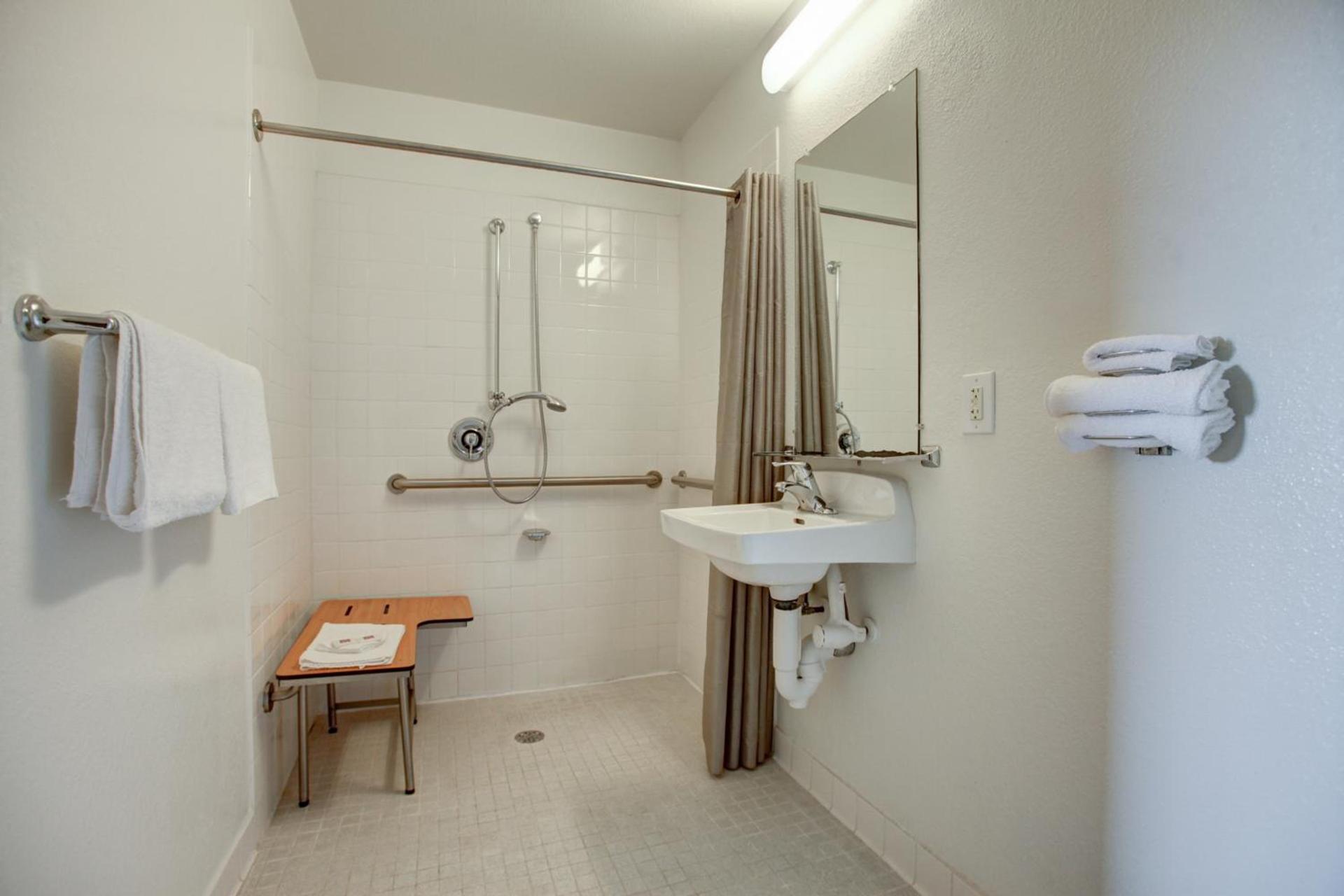 Motel 6-Elkton, MD photo 13